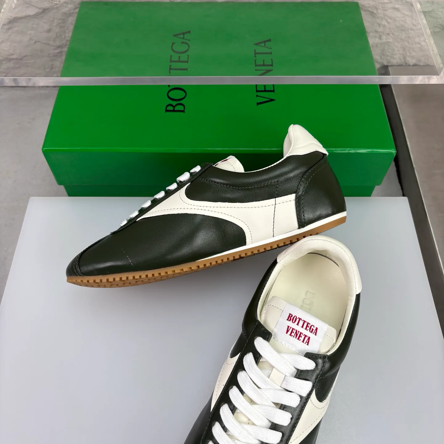 Women's Sneakers BOTTEGA VENETA 18351657