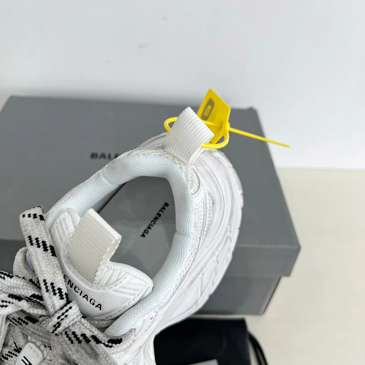 Men's Sneakers BALENCIAGA 17759468