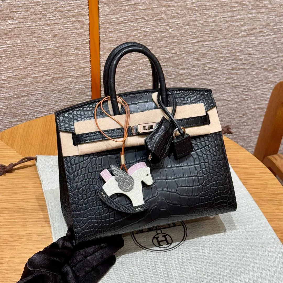 Women's Classic Handbags HERMES 18125669