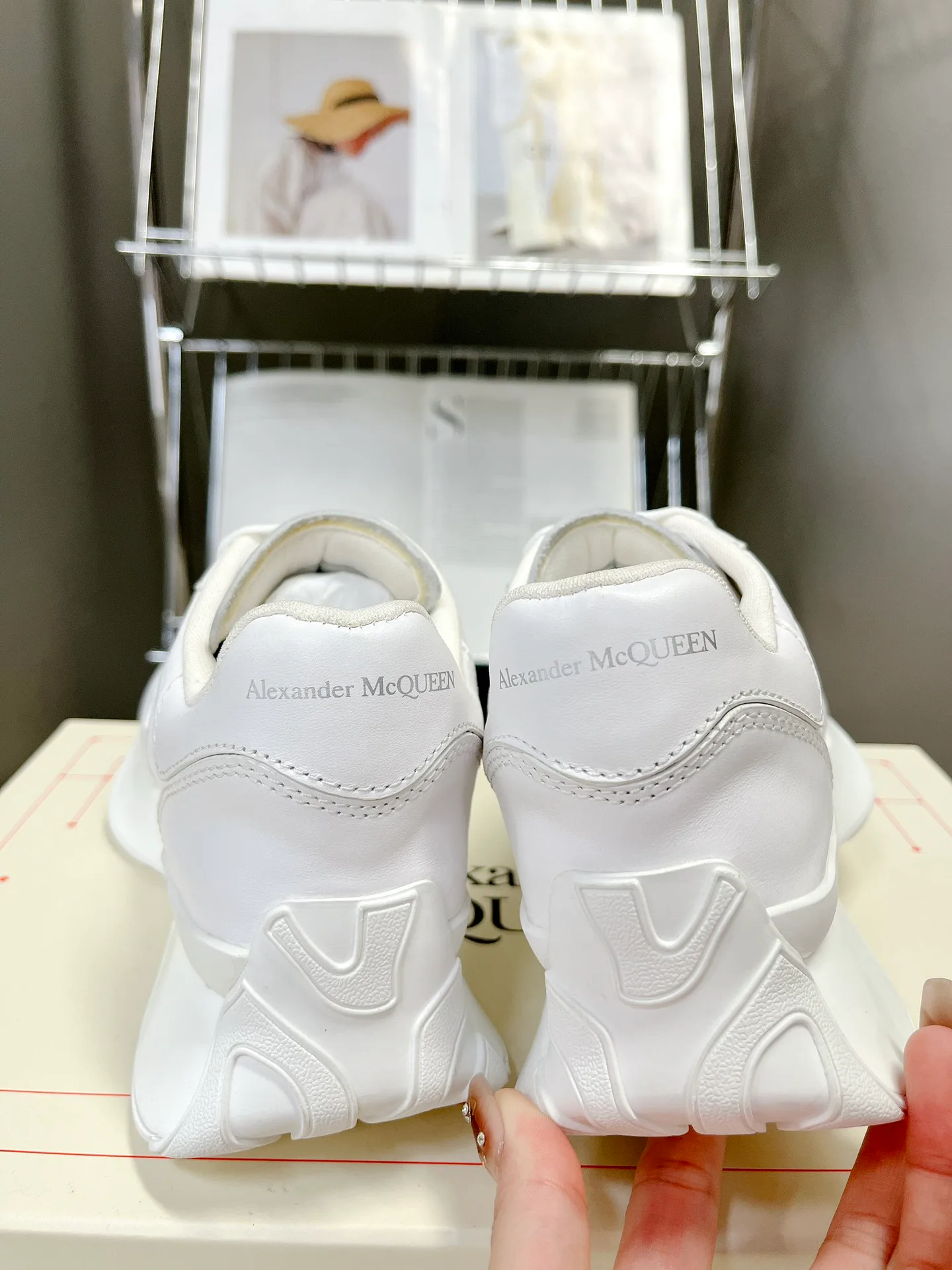 Women's Sneakers ALEXANDER MCQUEEN 18011215