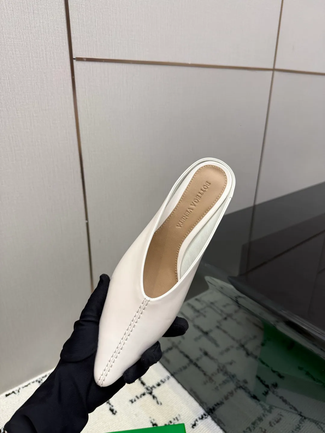 Women's Mules And Clogs BOTTEGA VENETA 18135180