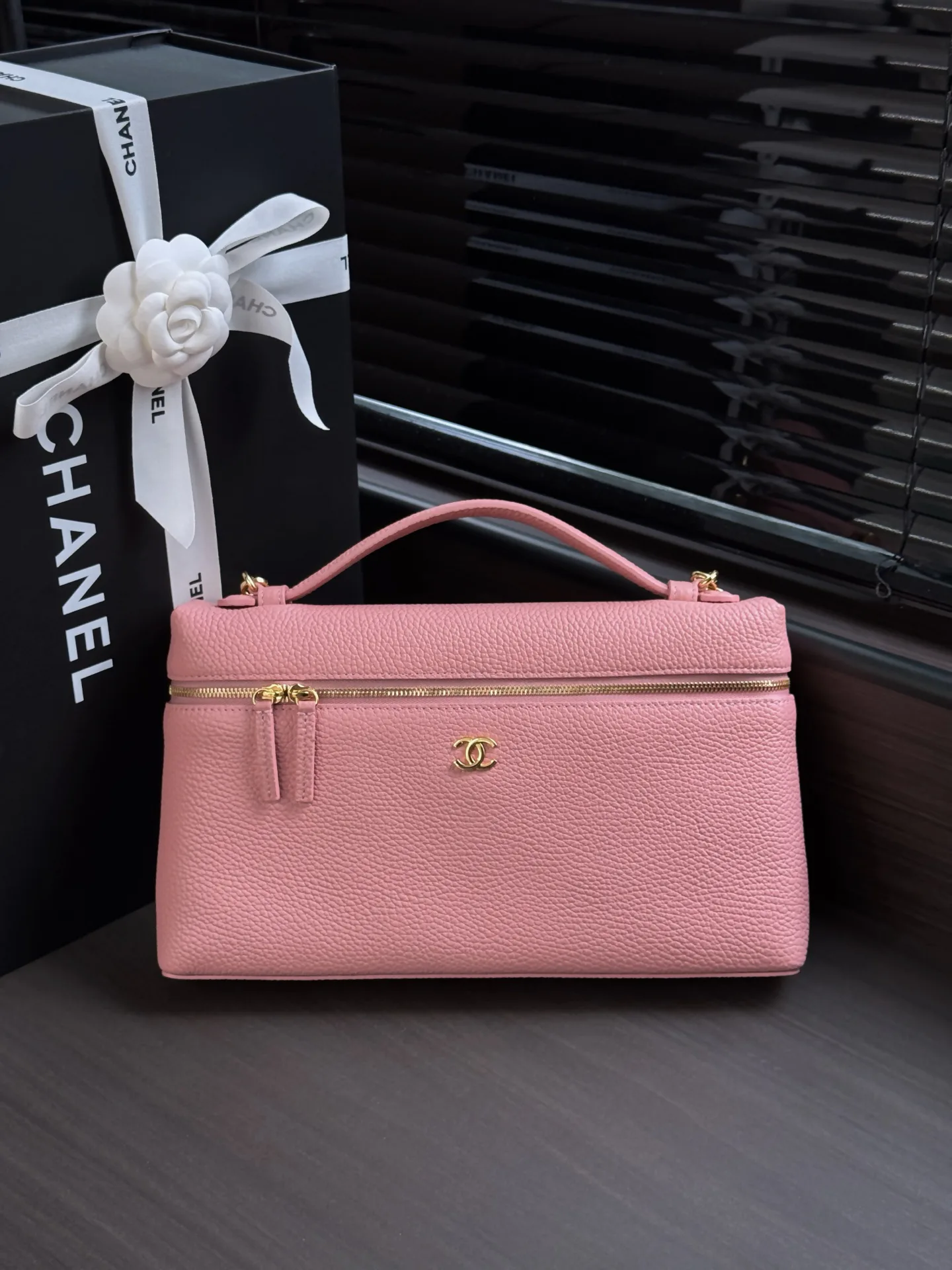 Women's Classic Handbags CHANEL 17784598