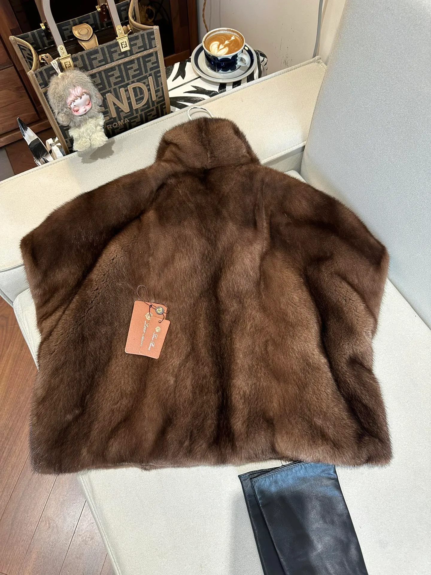Women's Fur Coats LORO PIANA 18536036