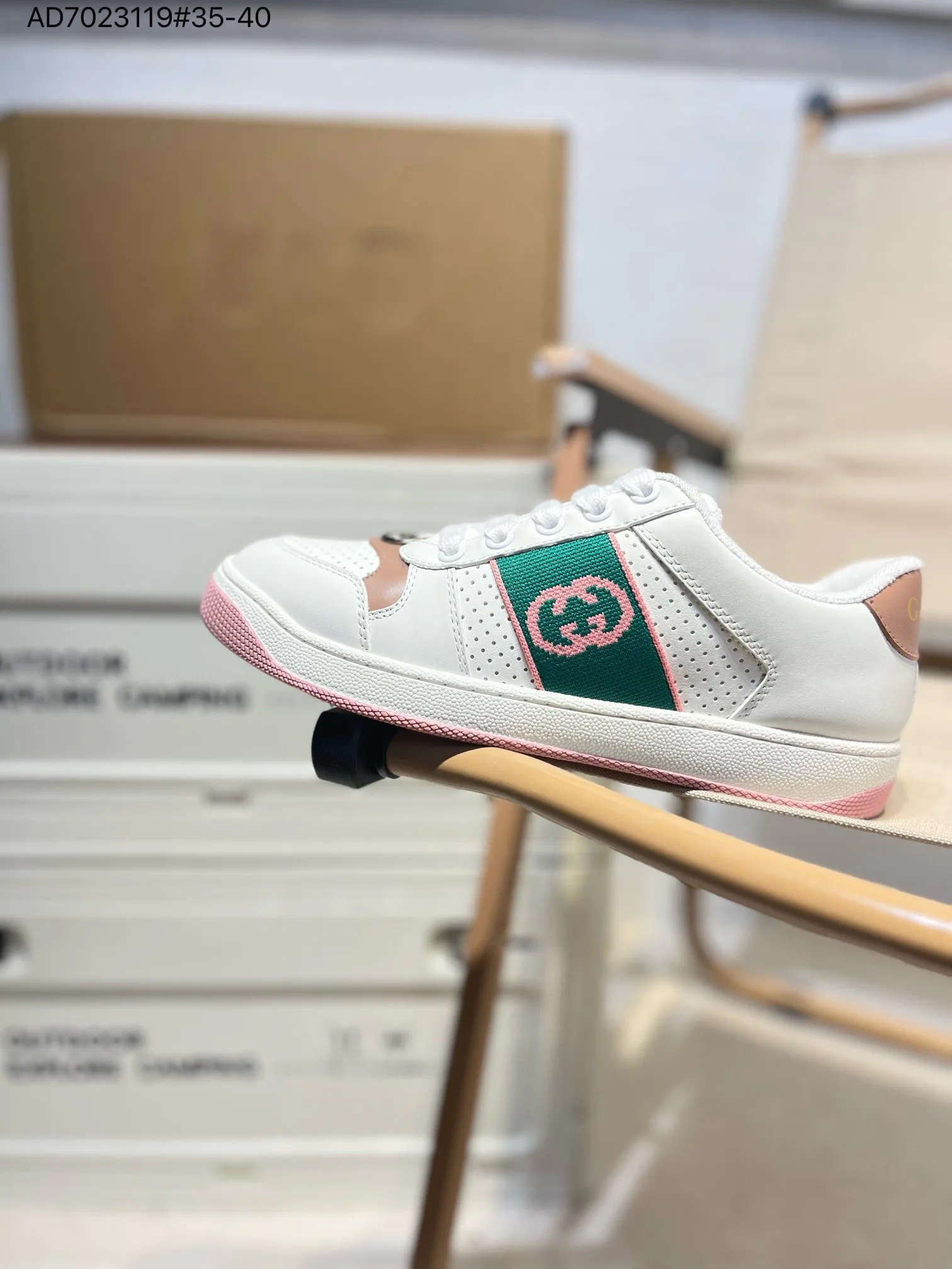 Women's Sneakers GUCCI 17620499