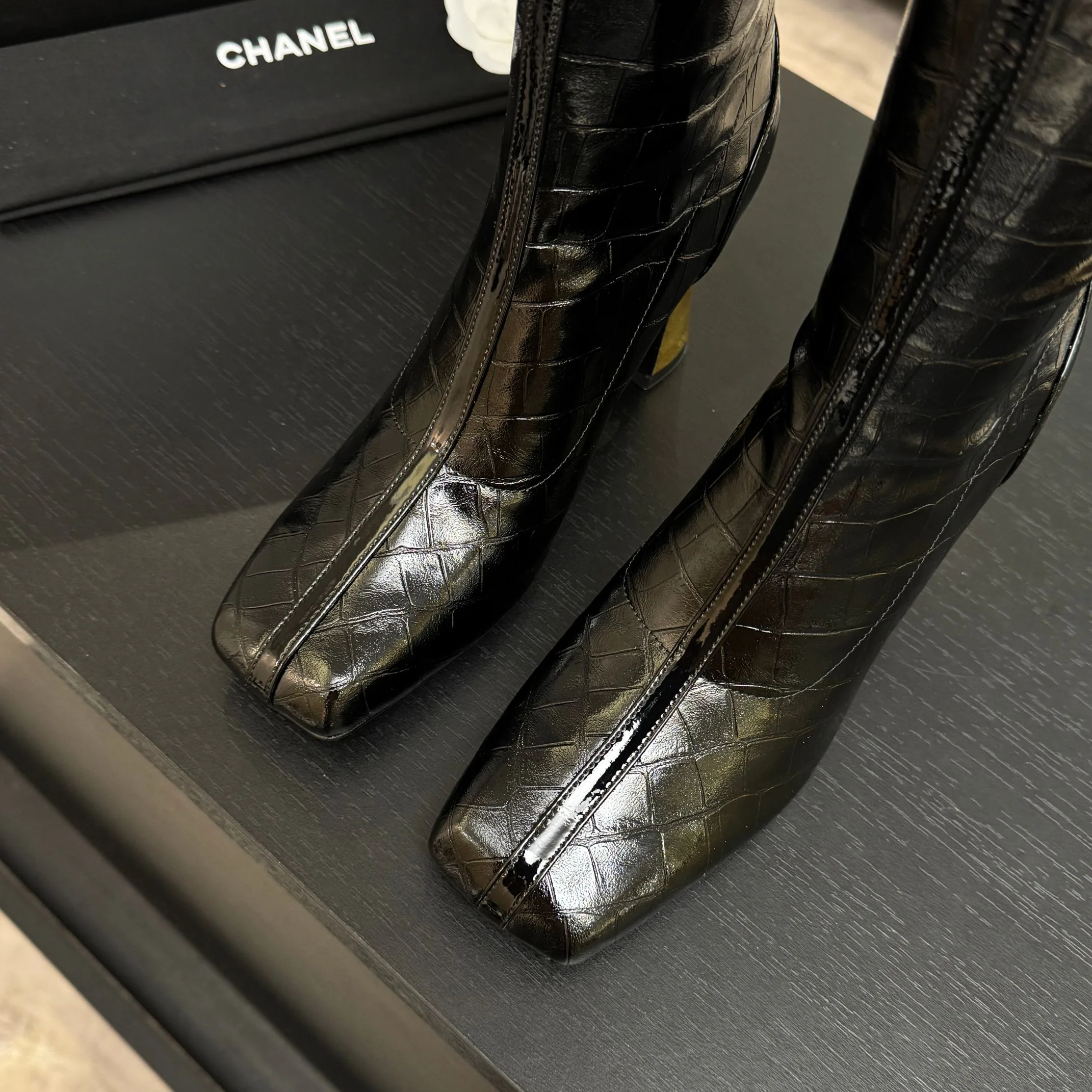 Women's Boots CHANEL 17900007