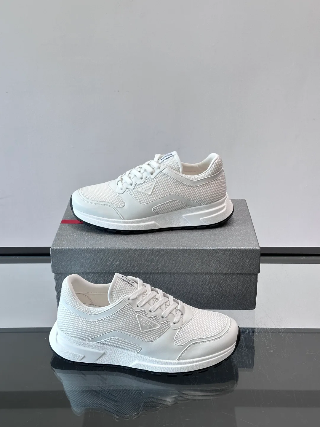 Men's Sneakers PRADA 17349411