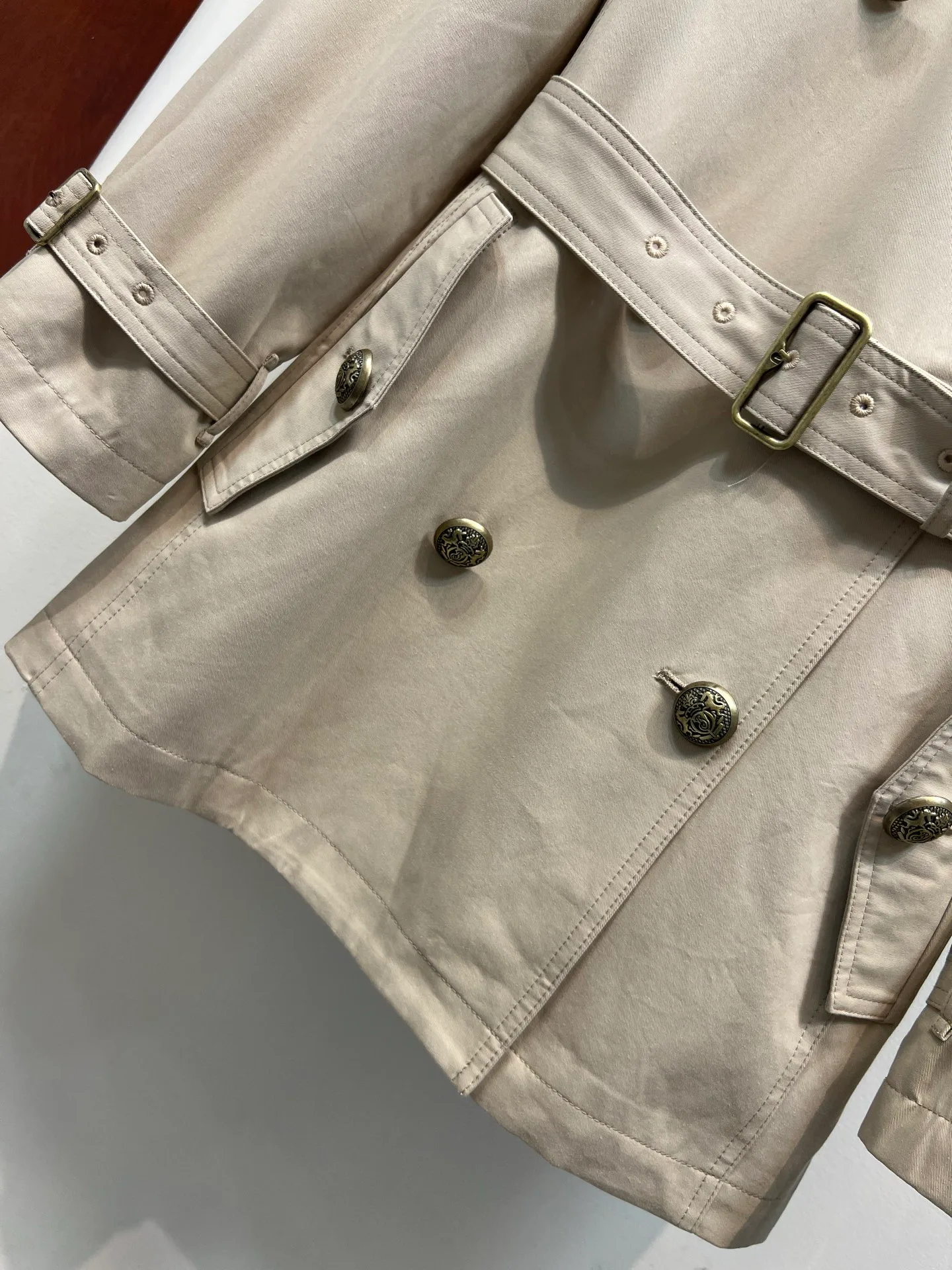 Women's Trench Coats BURBERRY 18127541
