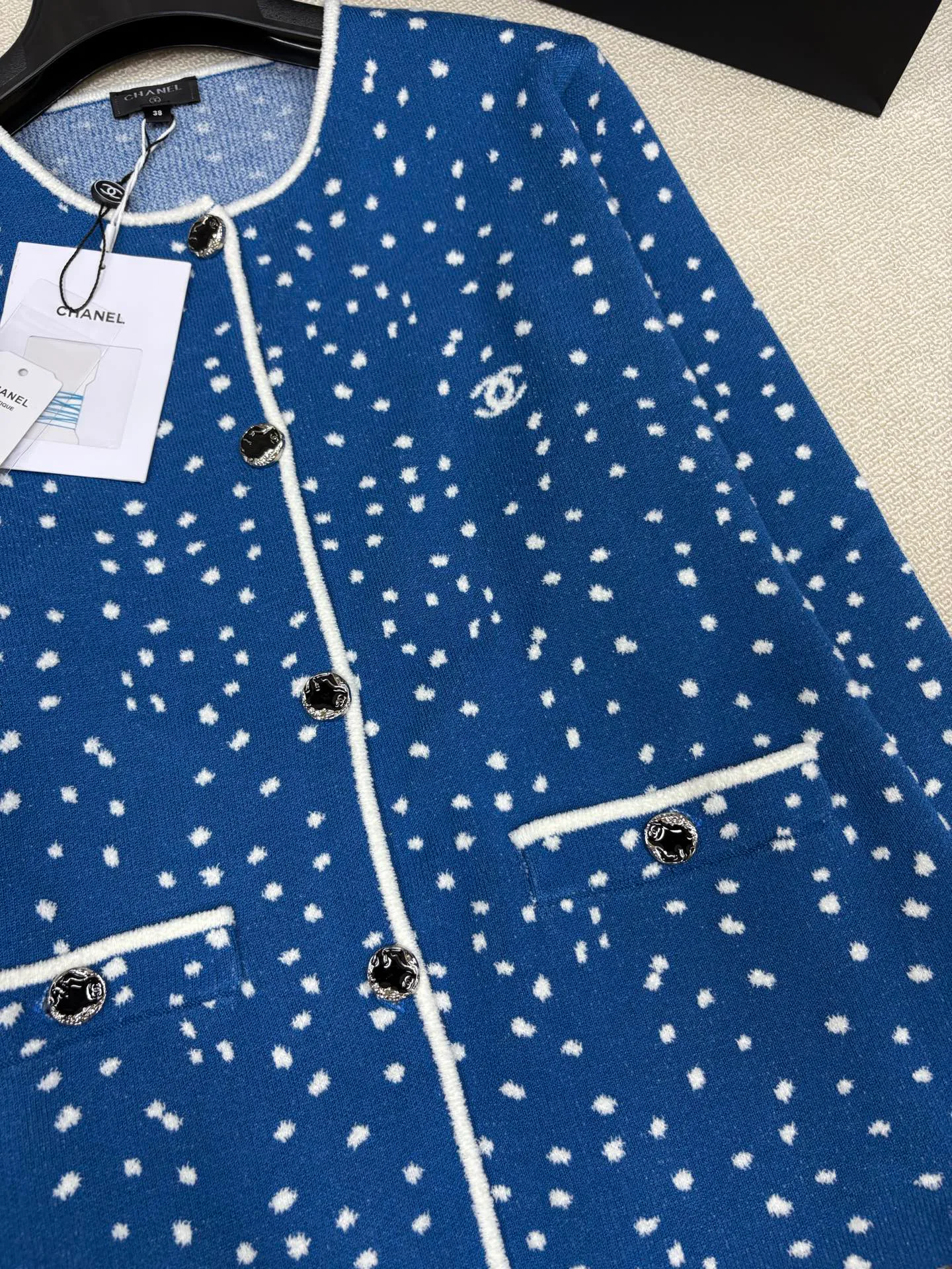 Women's Jumpers And Sweaters CHANEL 17476692