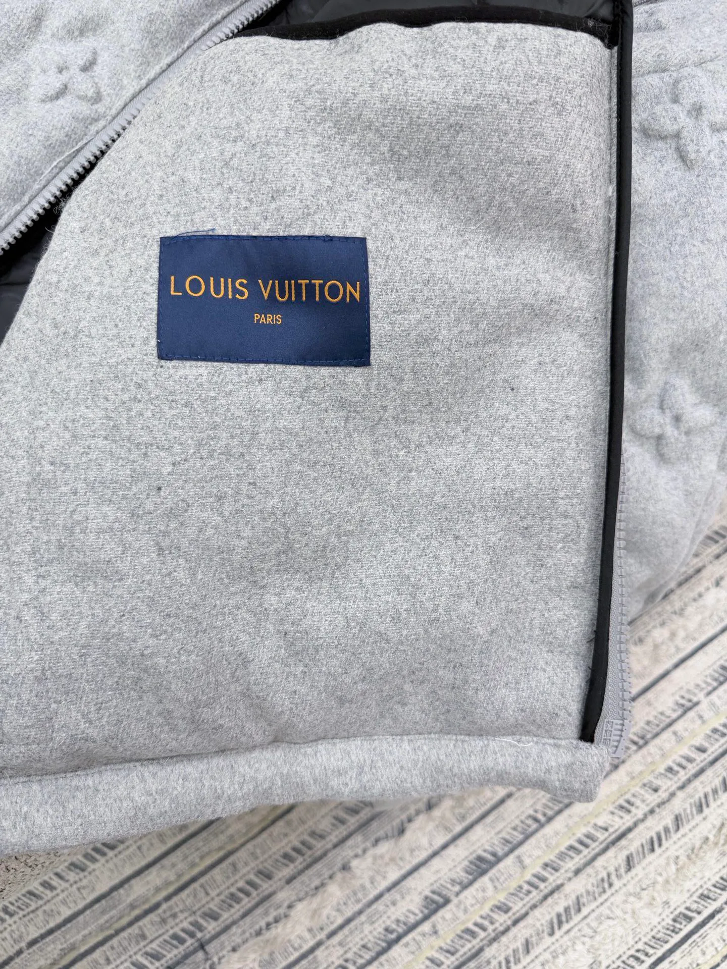 Men's Jackets And Down Jackets LOUIS VUITTON 18243984