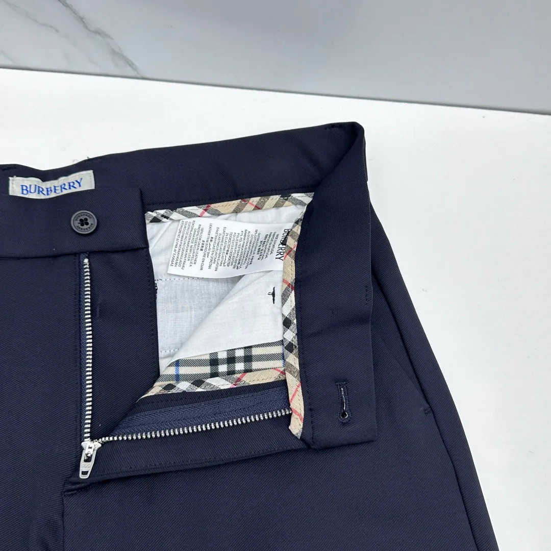 Men's Trousers BURBERRY 18246804