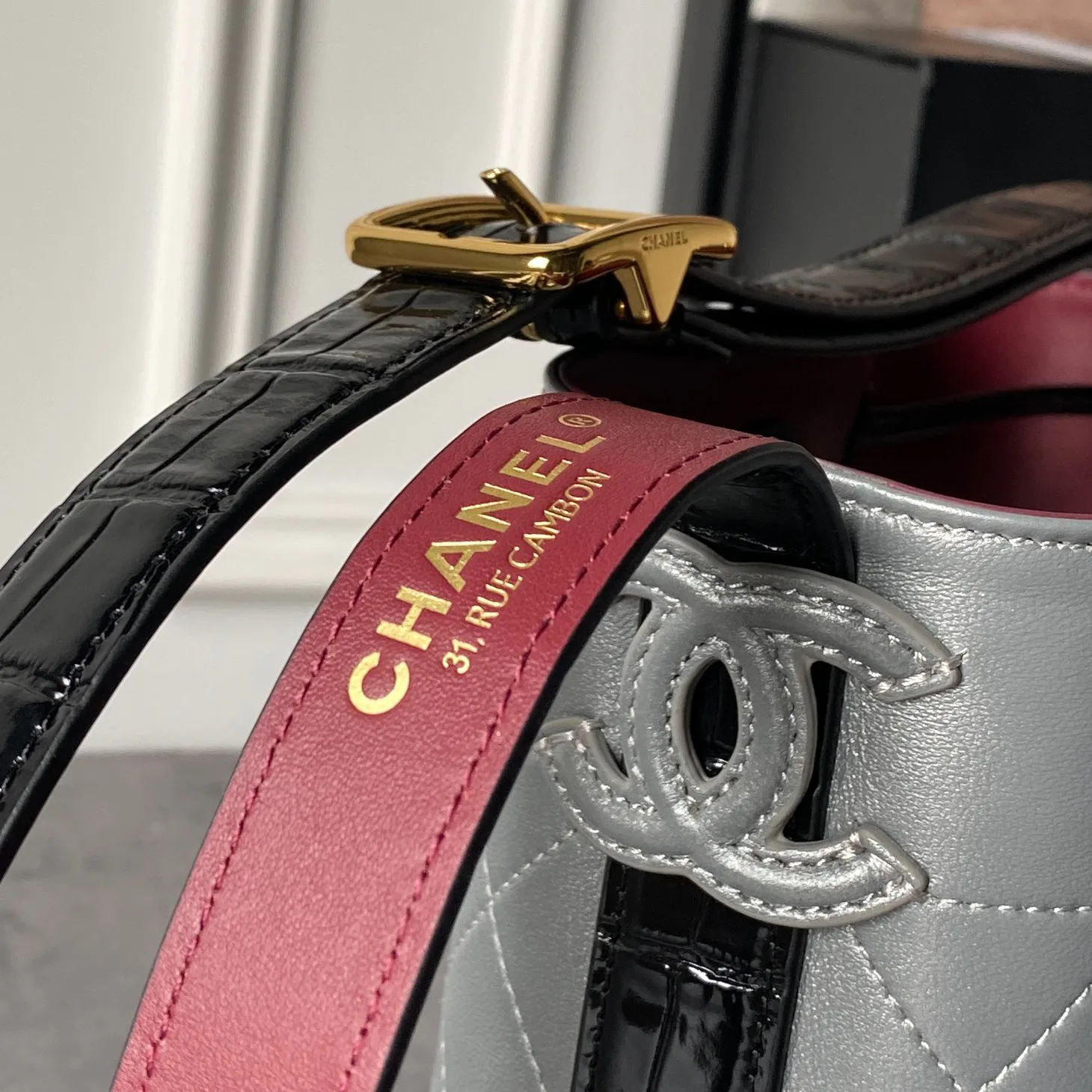 Women's Classic Handbags CHANEL 18208022