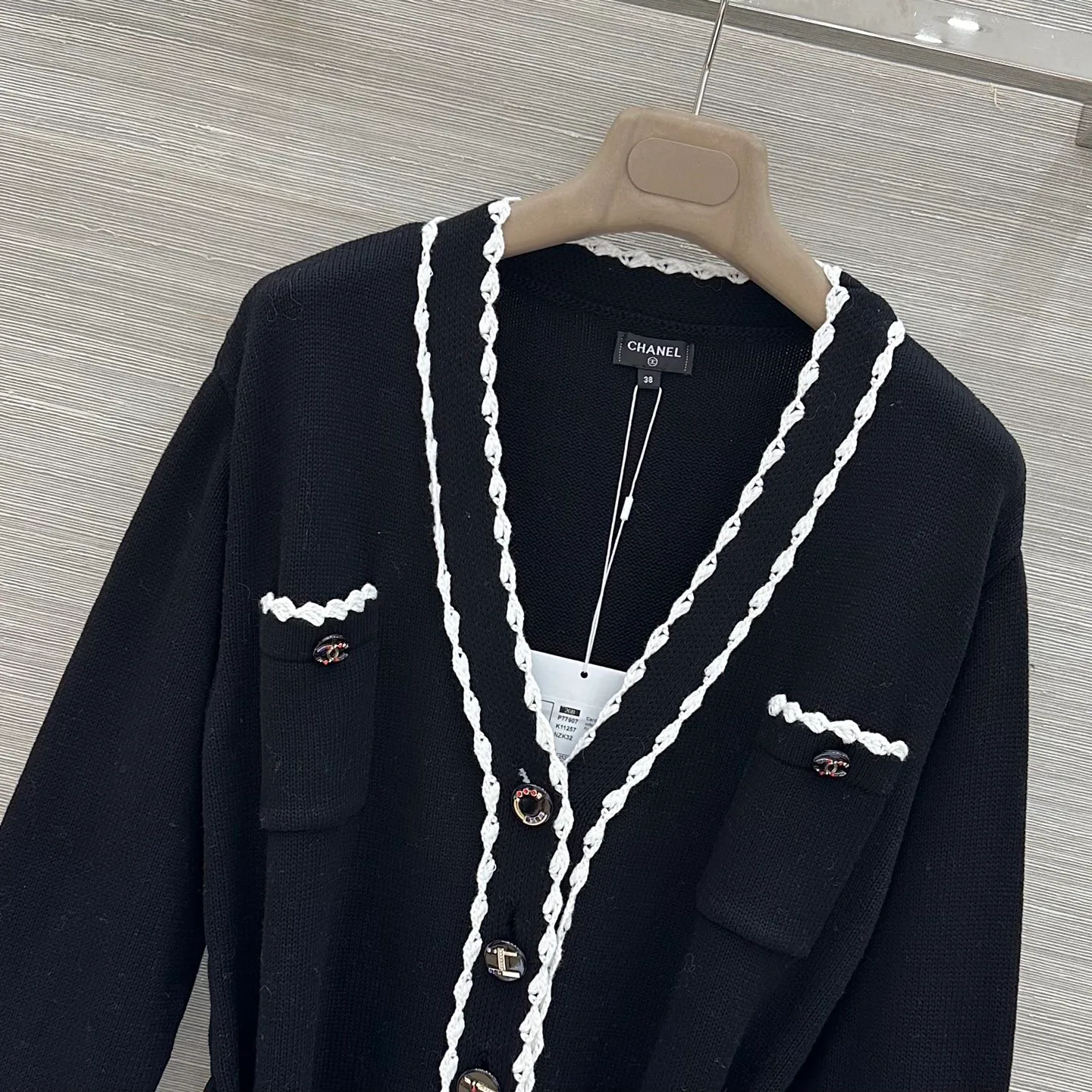 Women's Jumpers And Sweaters CHANEL 18439386