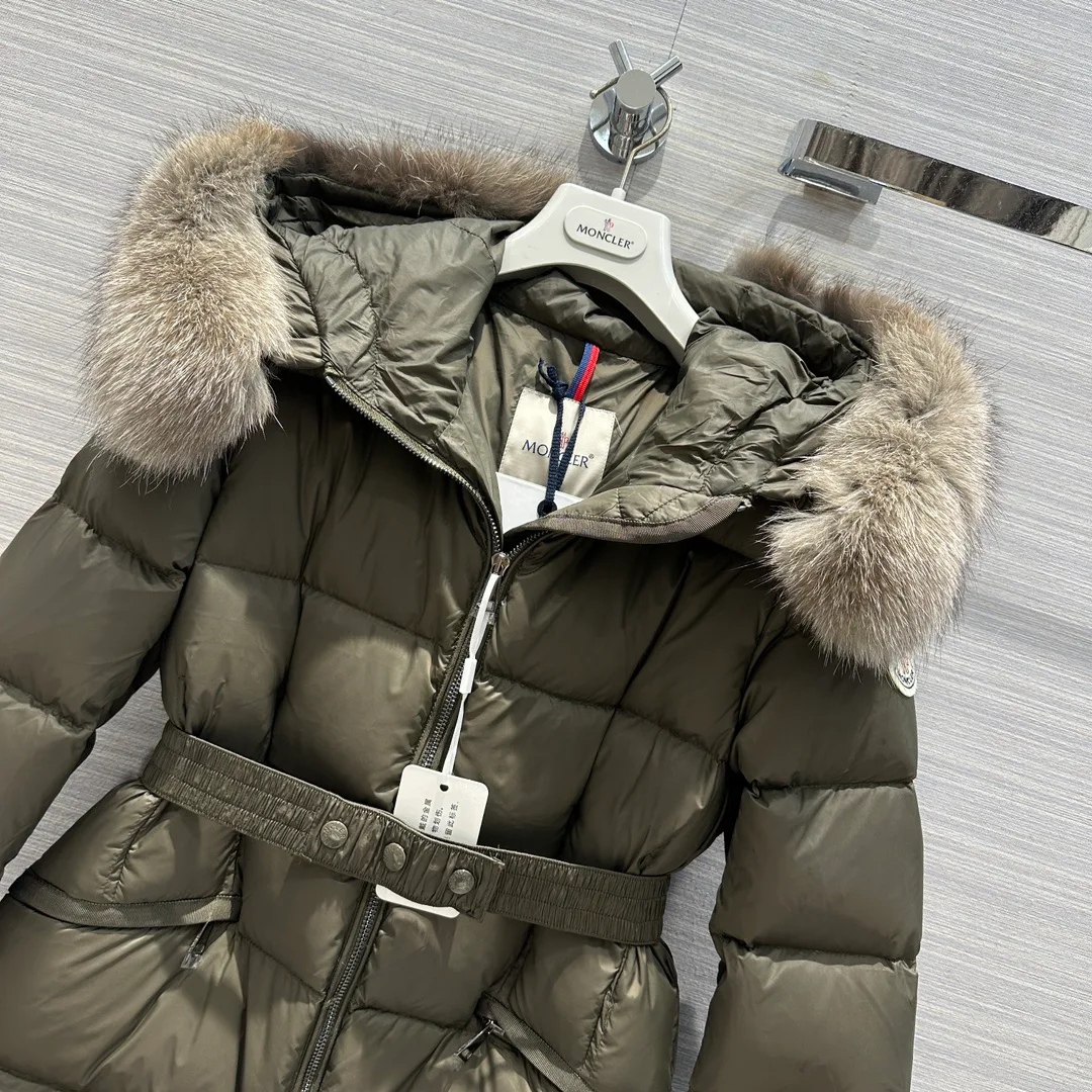 Women's Jackets And Down Jackets MONCLER 18130055