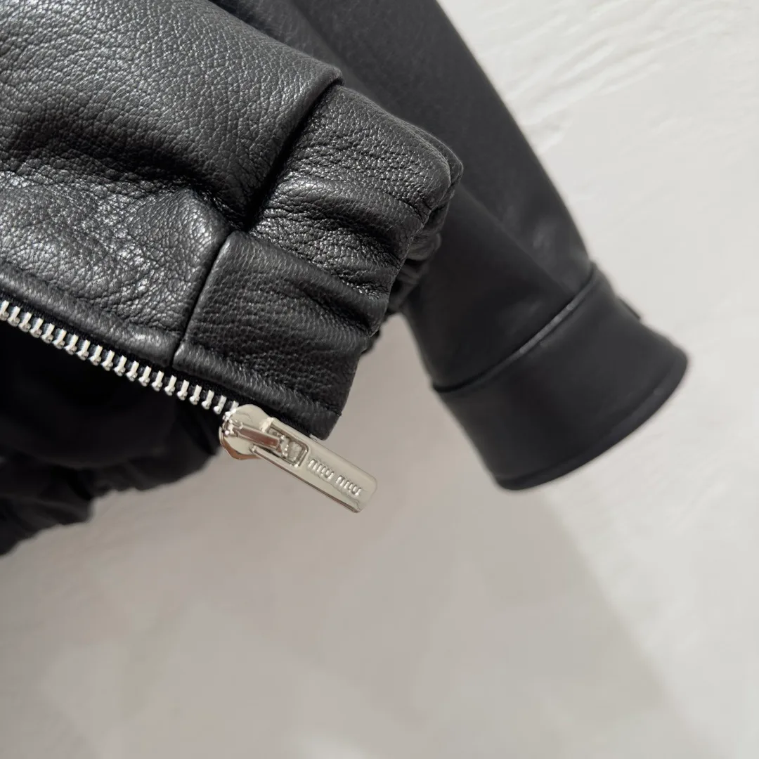 Women's Leather Jackets And Sheepskin Coats MIU MIU 18172568