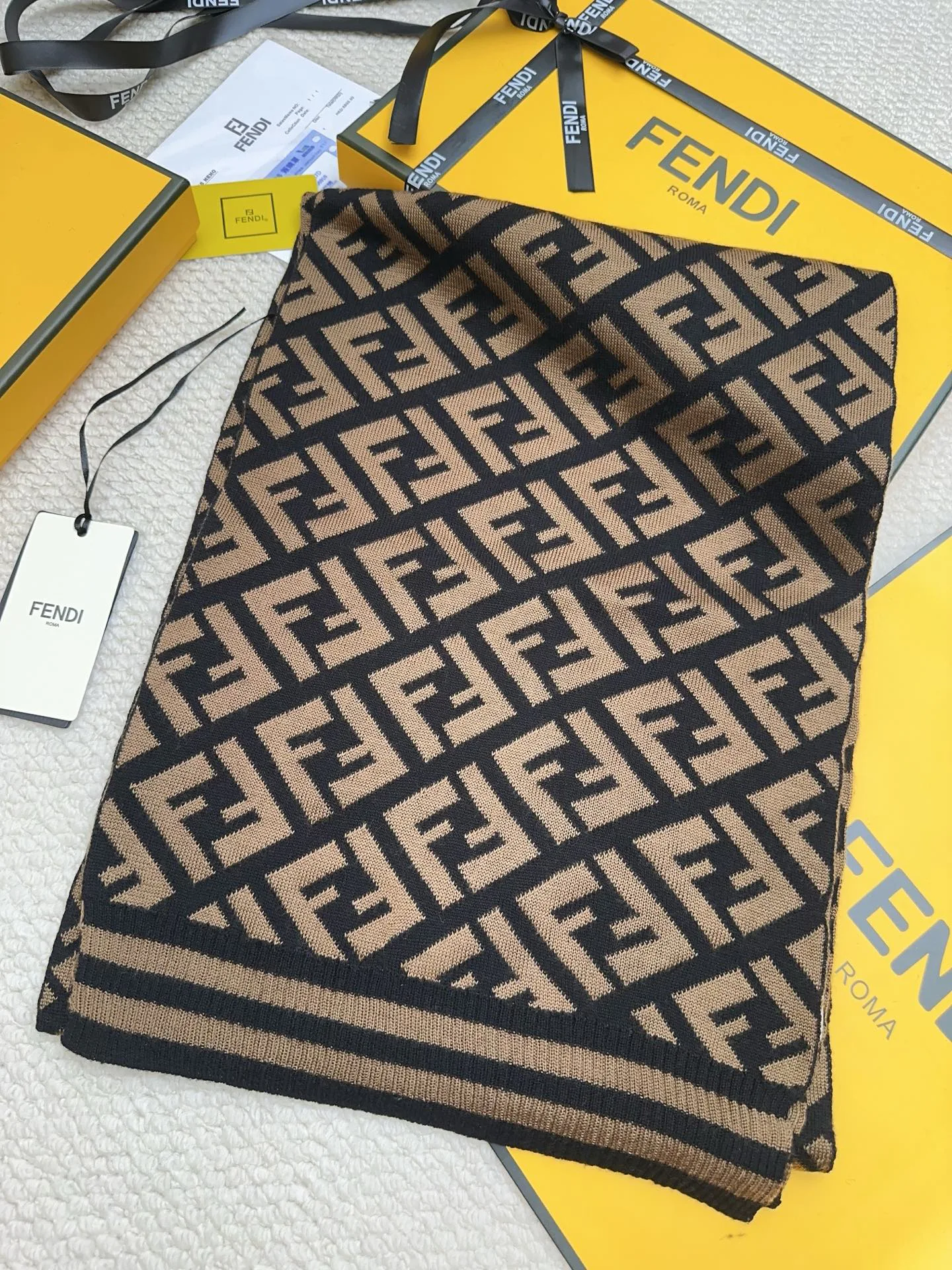 Scarves FENDI 18275097