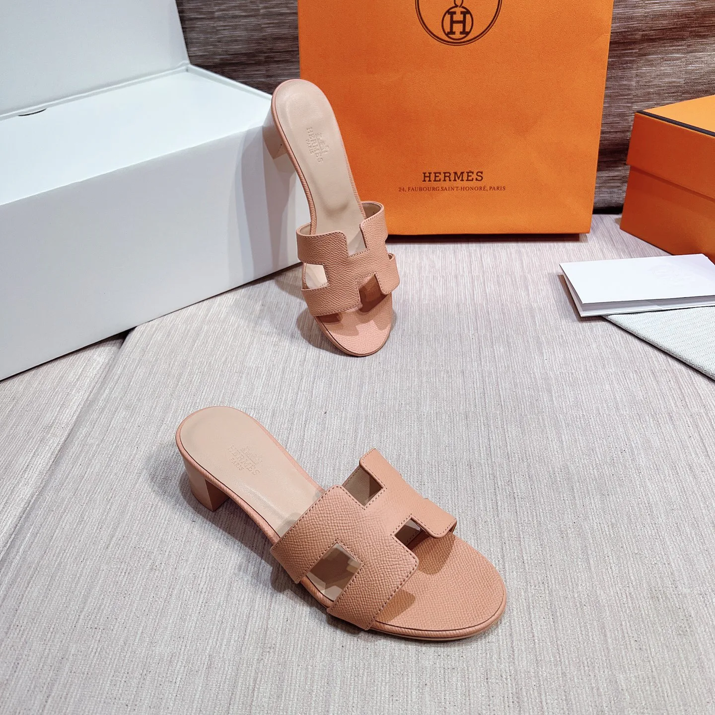 Women's Open-Toe Sandals HERMES 17749533