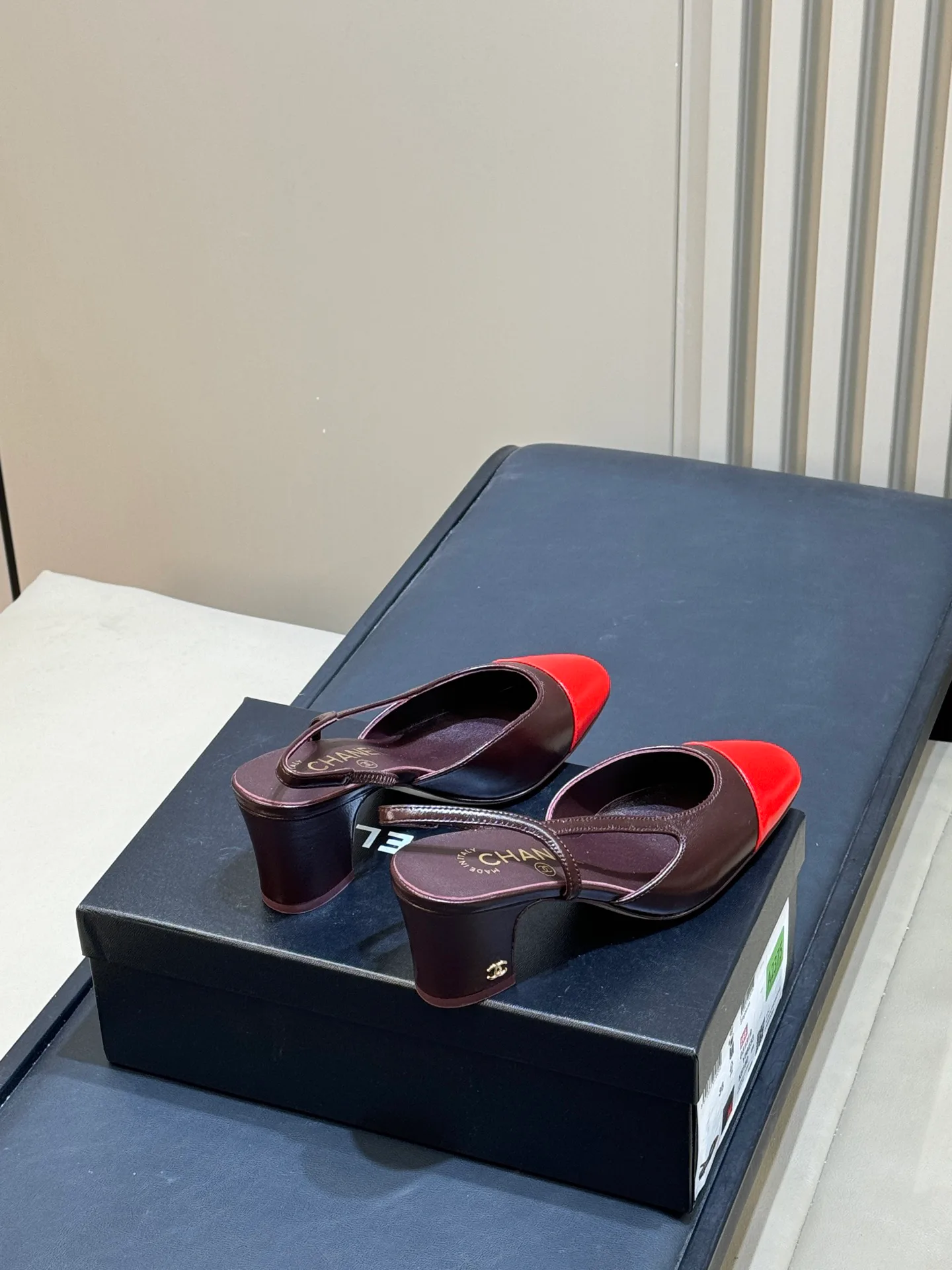 Women's Heels CHANEL 18073622