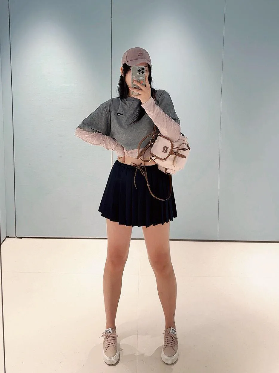Women's T-Shirts MIU MIU 17339245