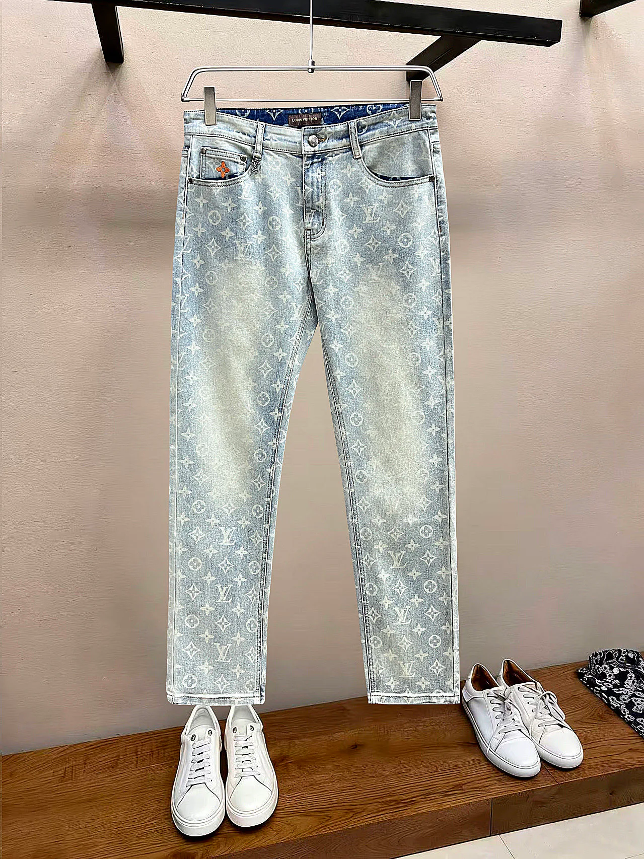 Men's Jeans LOUIS VUITTON 18097850