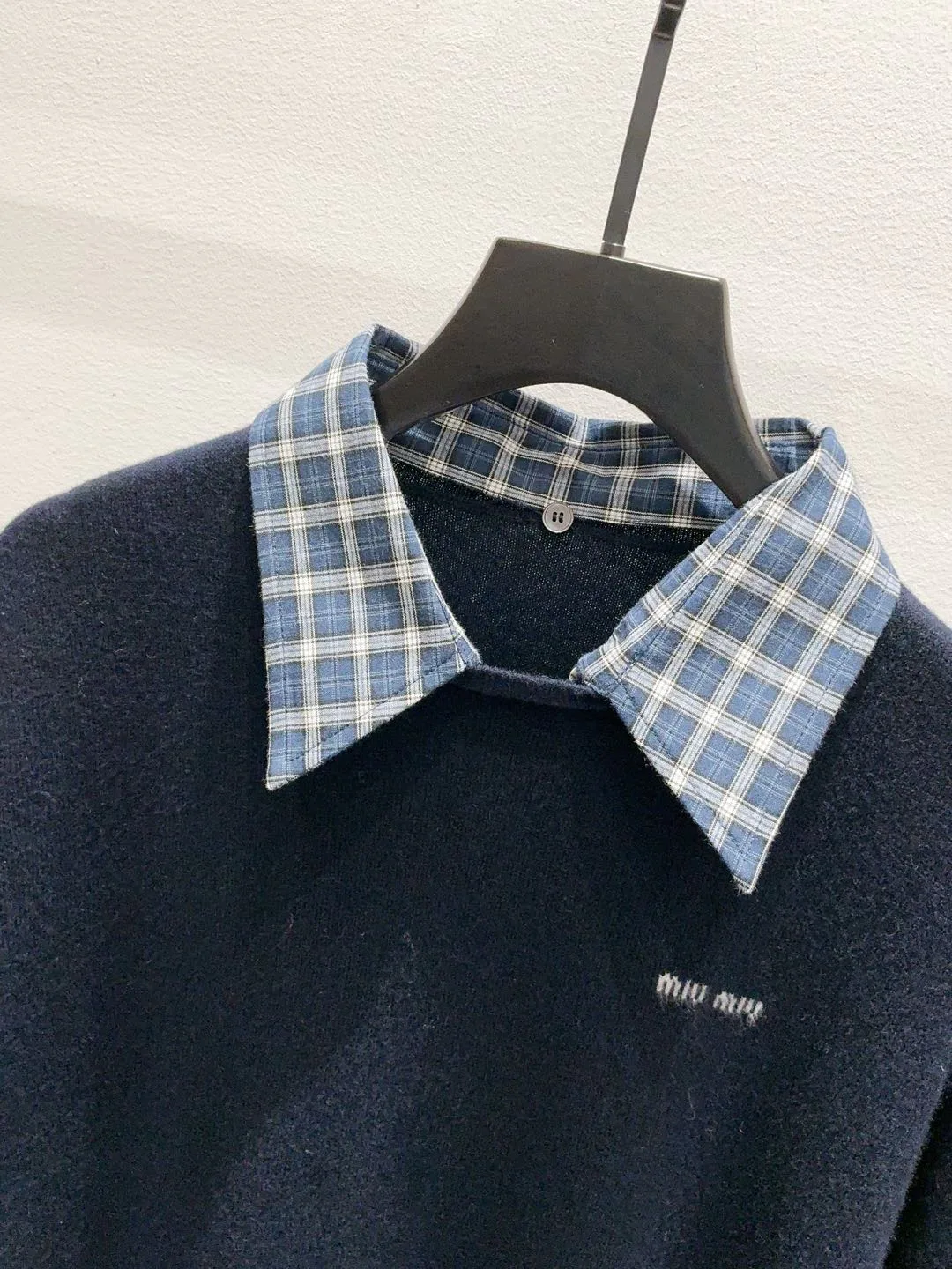 Women's Jumpers And Sweaters MIU MIU 18028505
