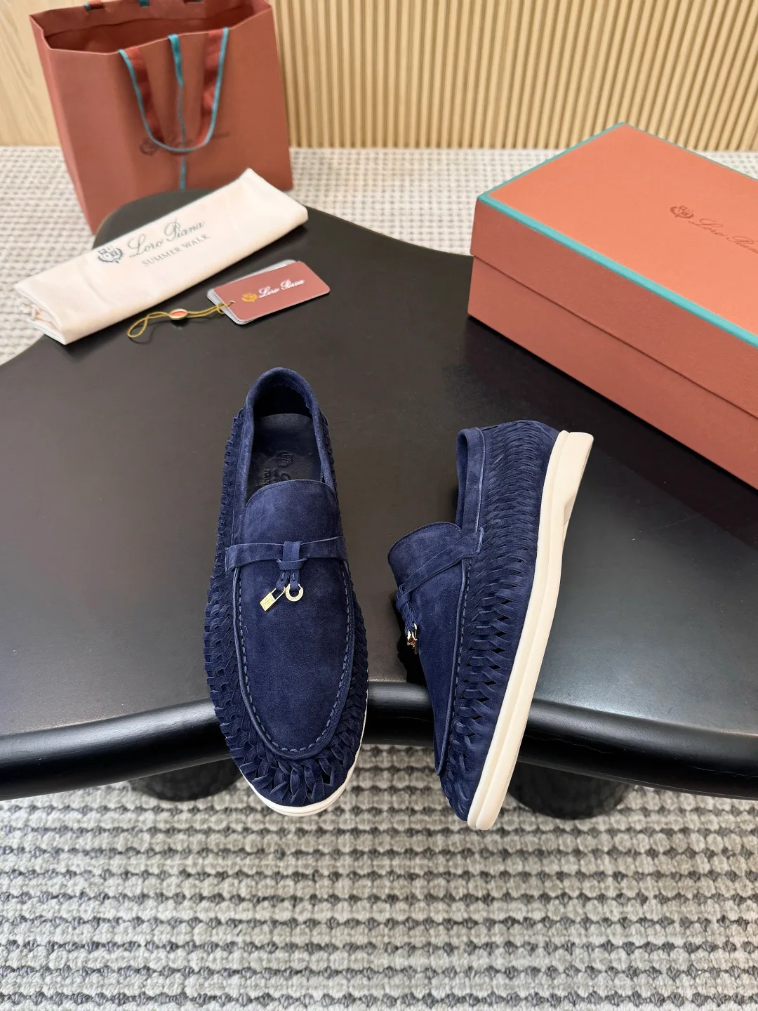 Women's Loafers And Moccasins LORO PIANA 18233094