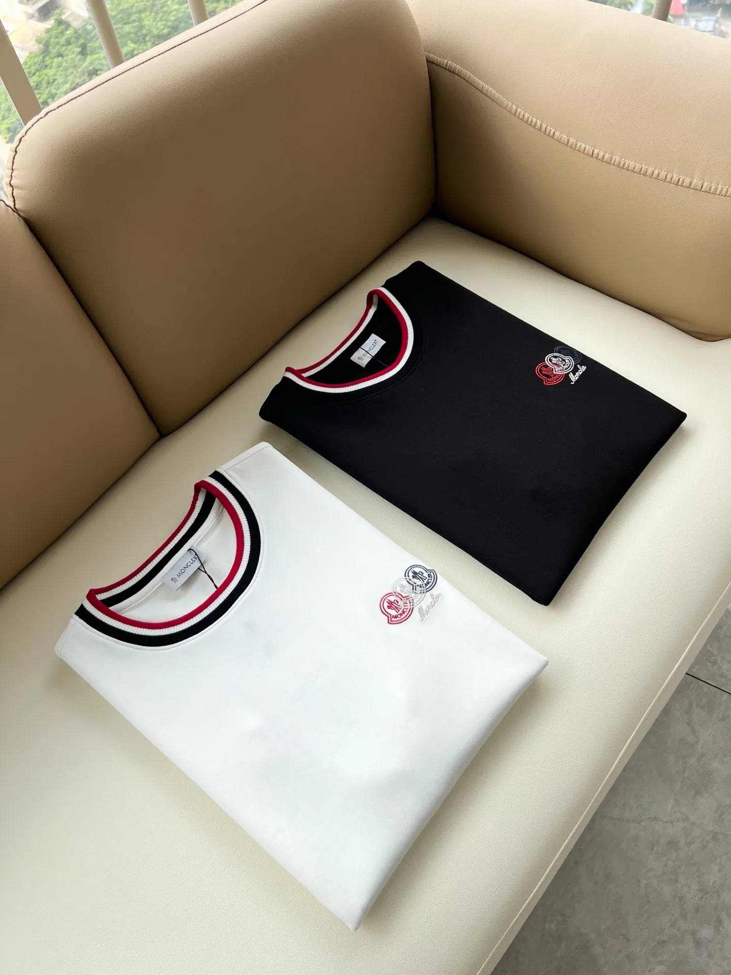 Футболки Мужские Moncler 18592710
