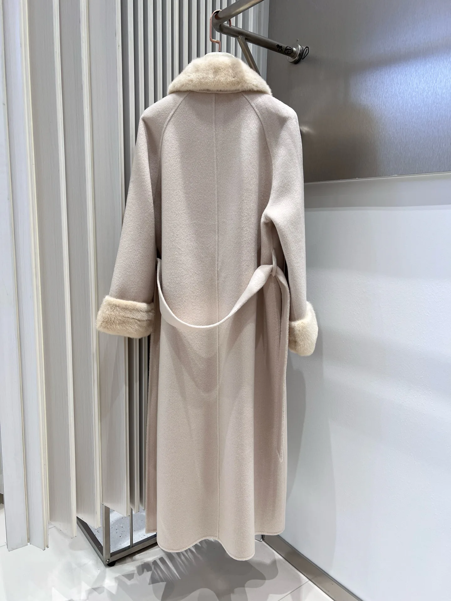 Women's Coats LORO PIANA 18408956