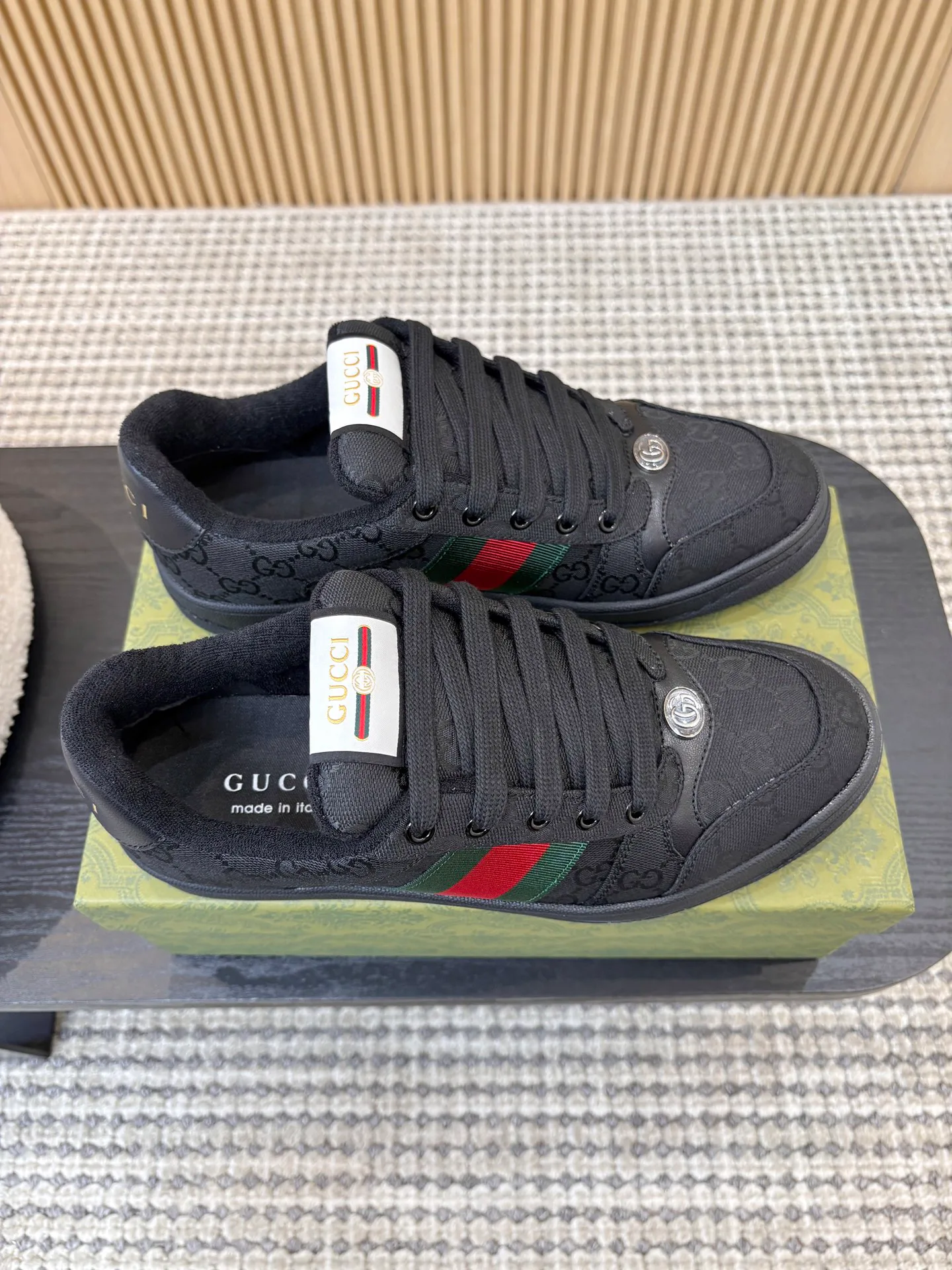 Women's Sneakers GUCCI 17978106