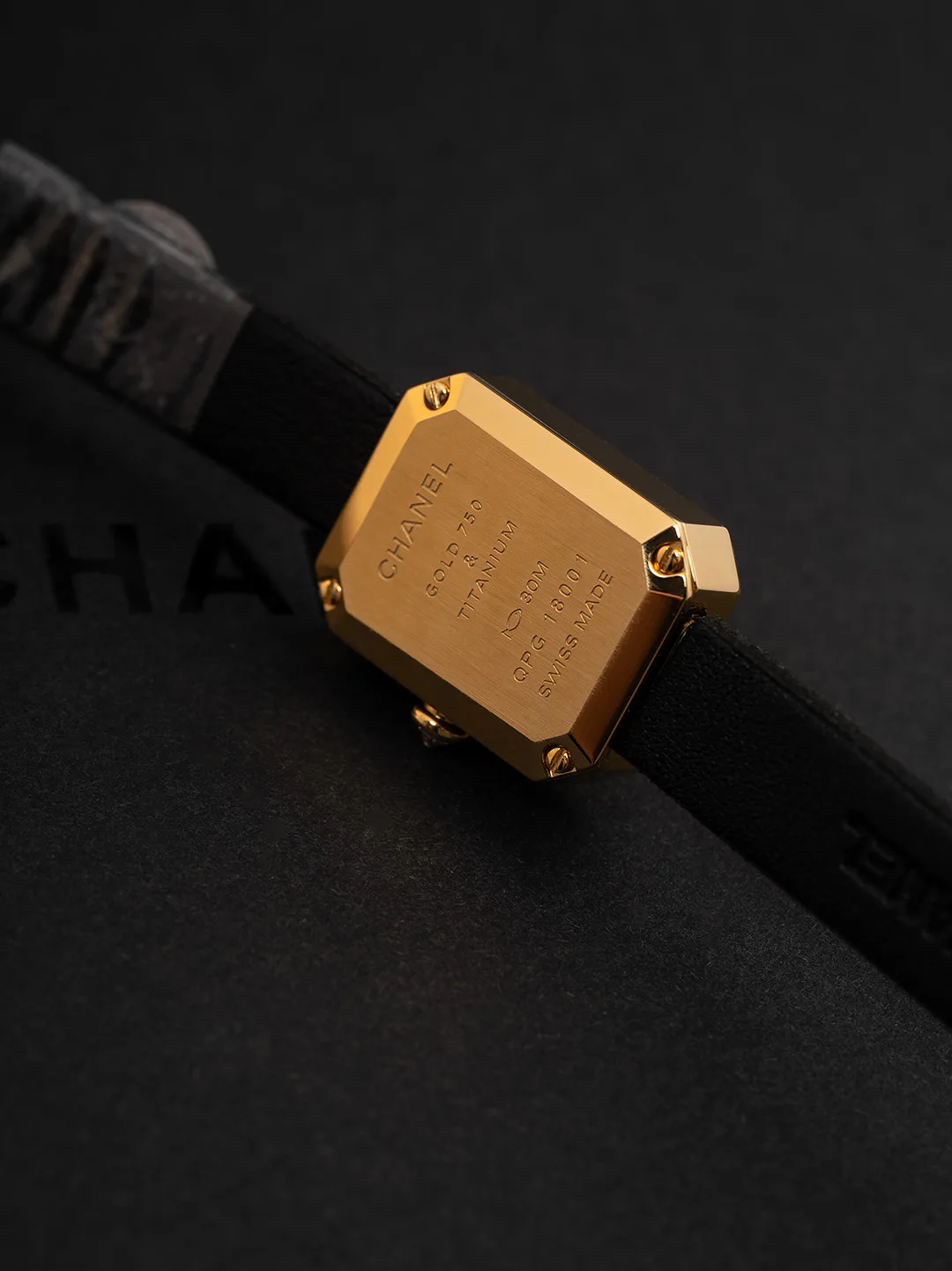 Women's Watches CHANEL 18202055