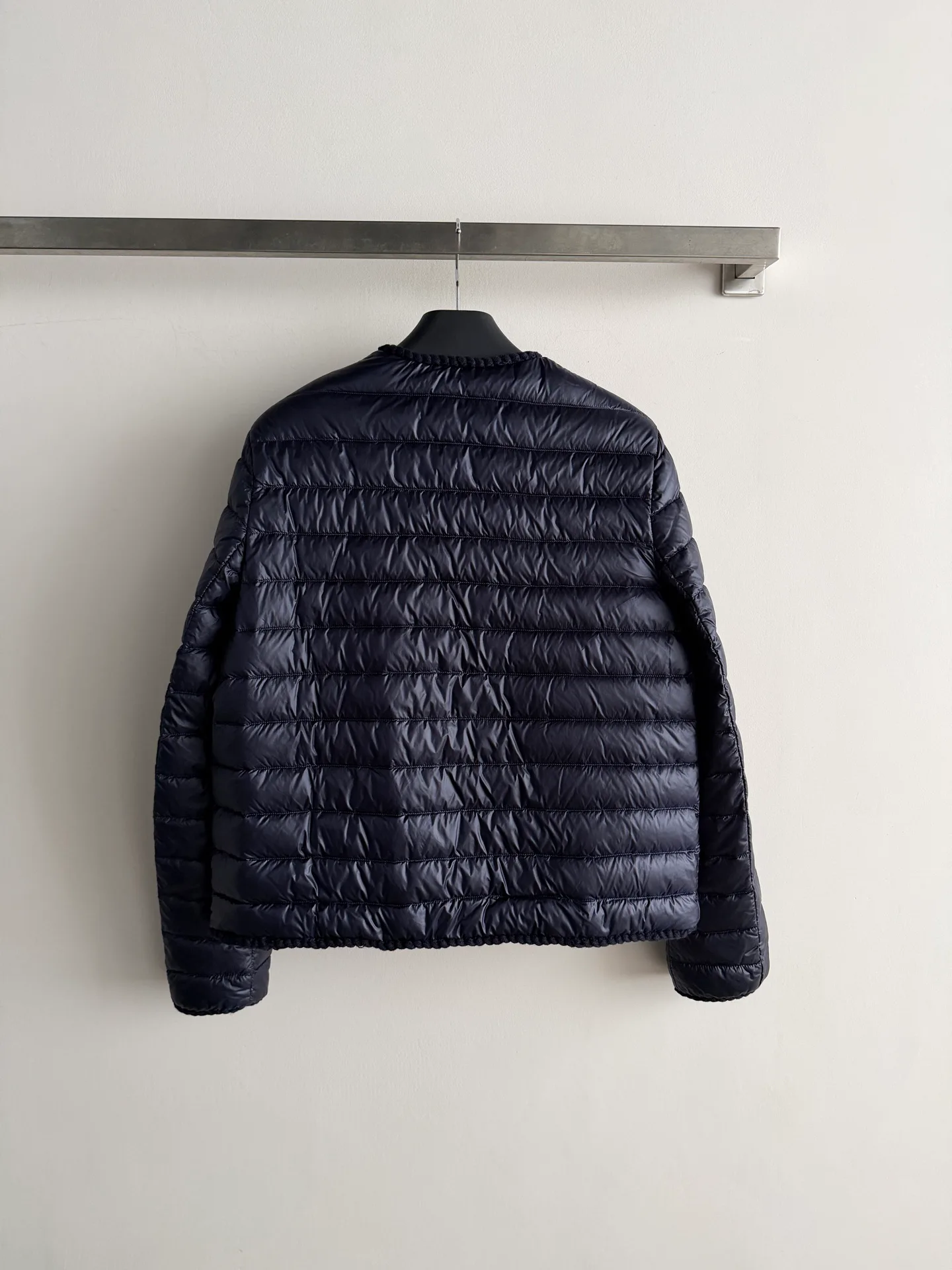 Women's Jackets And Down Jackets MONCLER 17897234
