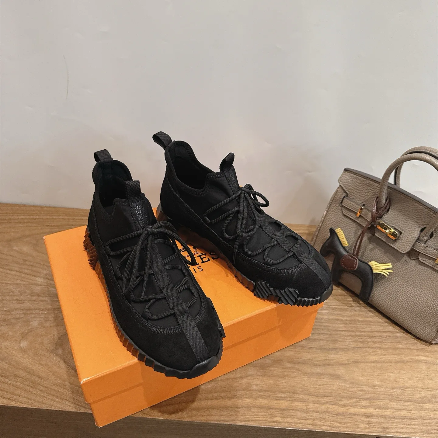 Men's Sneakers HERMES 17946705