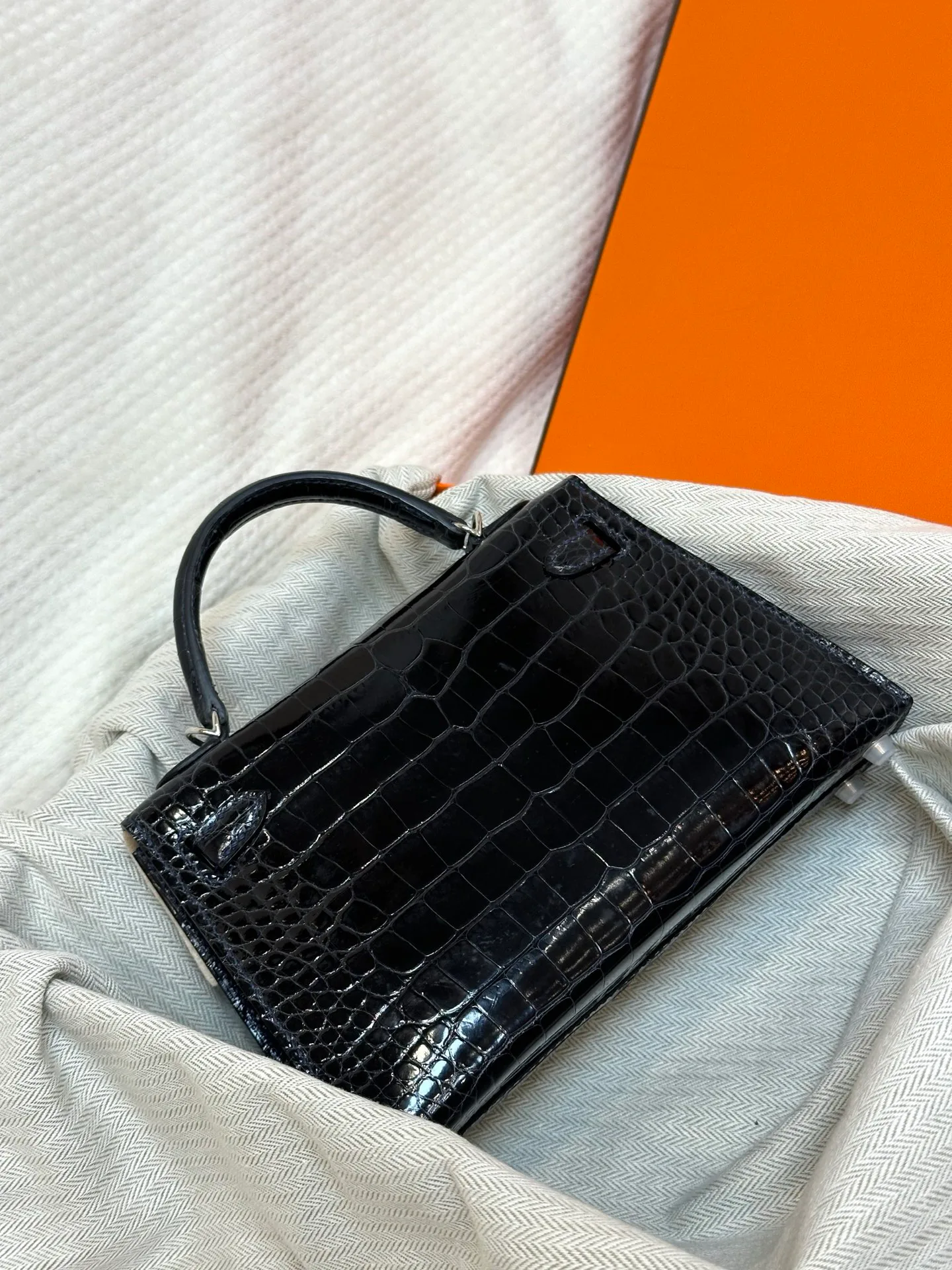 Women's Classic Handbags HERMES 18362072