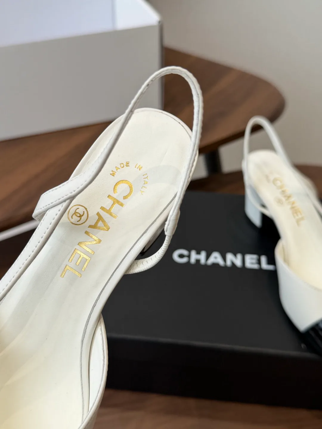 Women's Open-Toe Sandals CHANEL 17364681