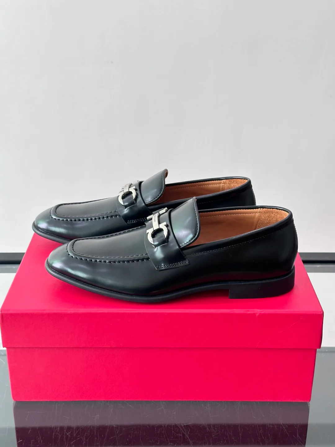 Men's Loafers And Dress Shoes SALVATORE FERRAGAMO 18079491