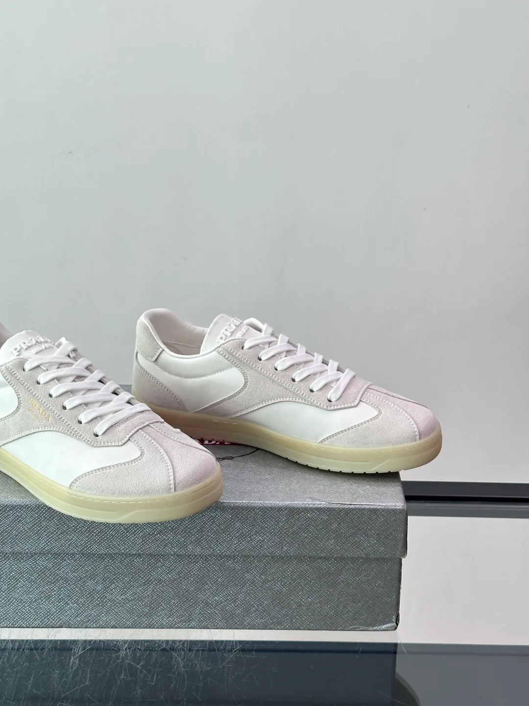 Men's Sneakers PRADA 18079434