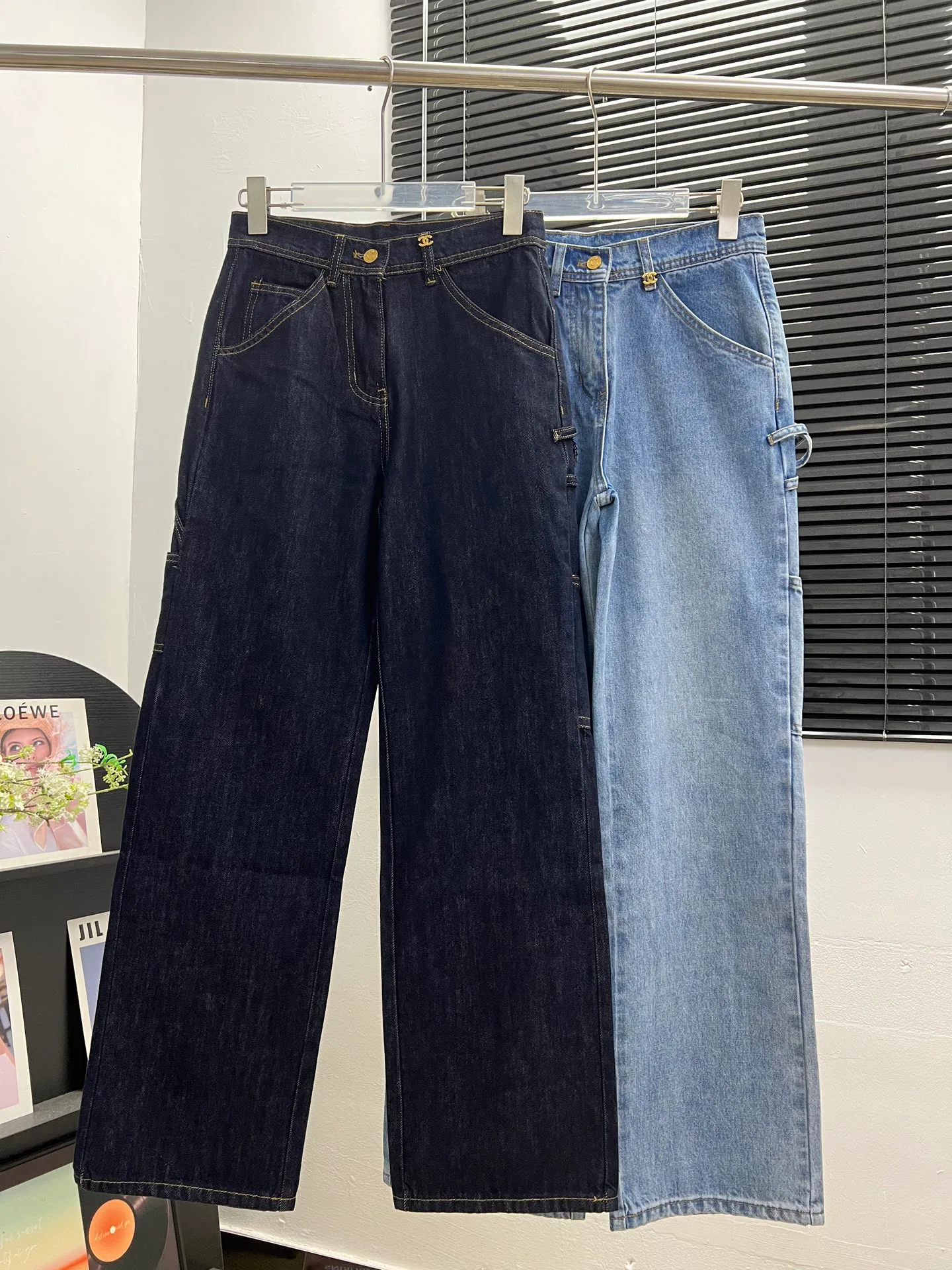 Women's Jeans CHANEL 18363364
