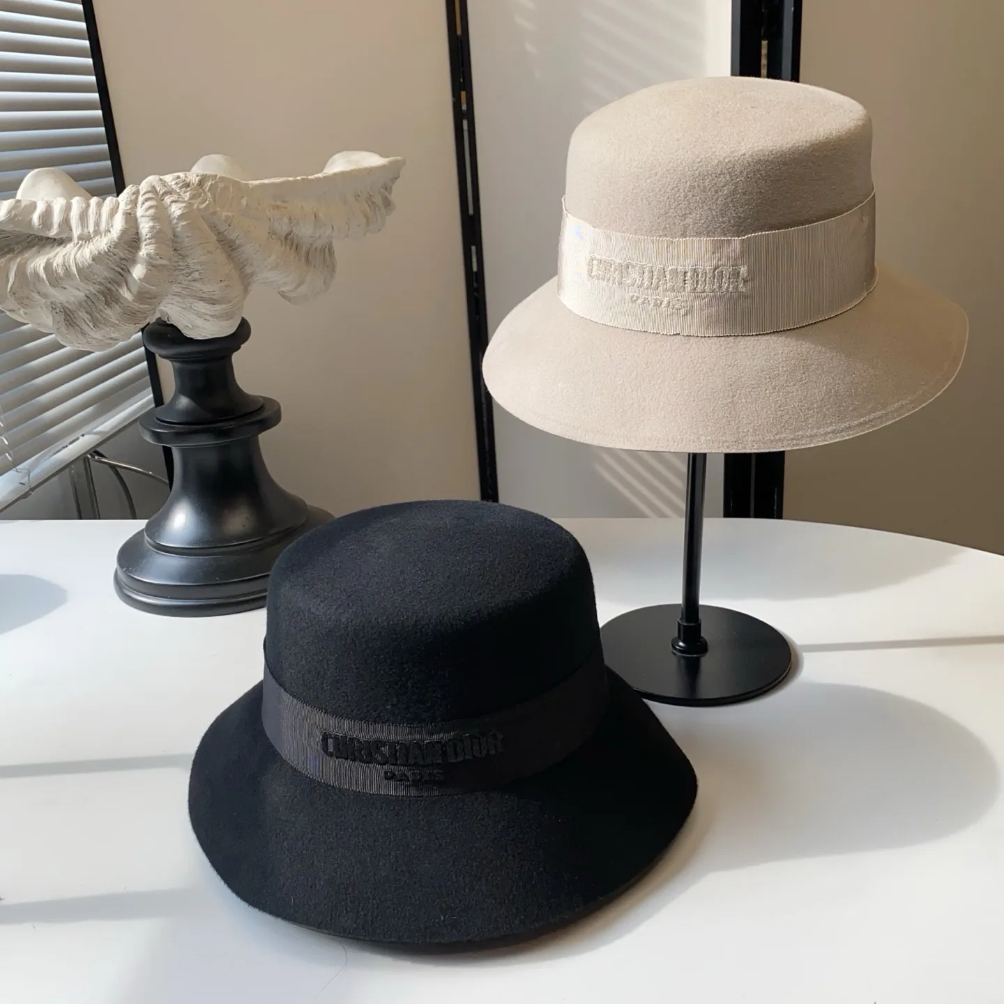 Hats CHRISTIAN DIOR 17973790