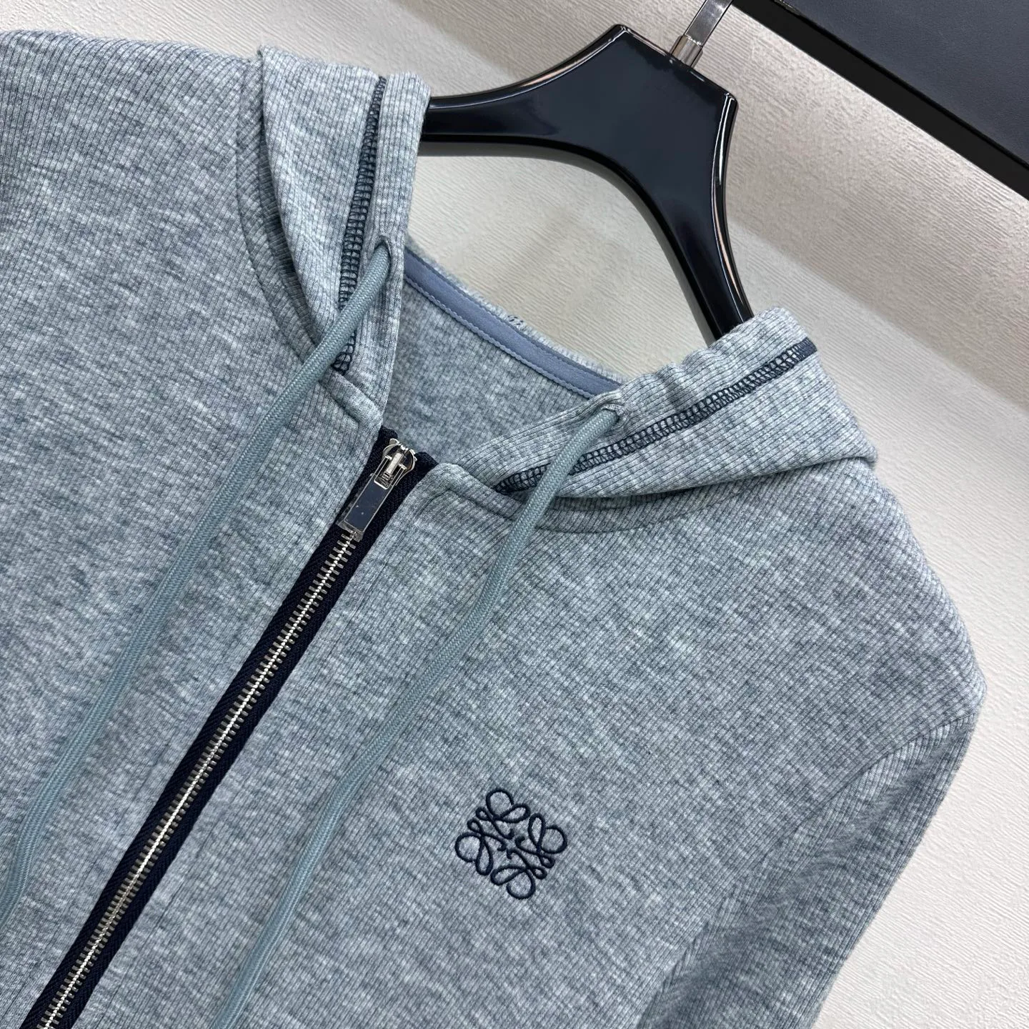 Women's Sweatshirts And Hoodies LOEWE 18023632