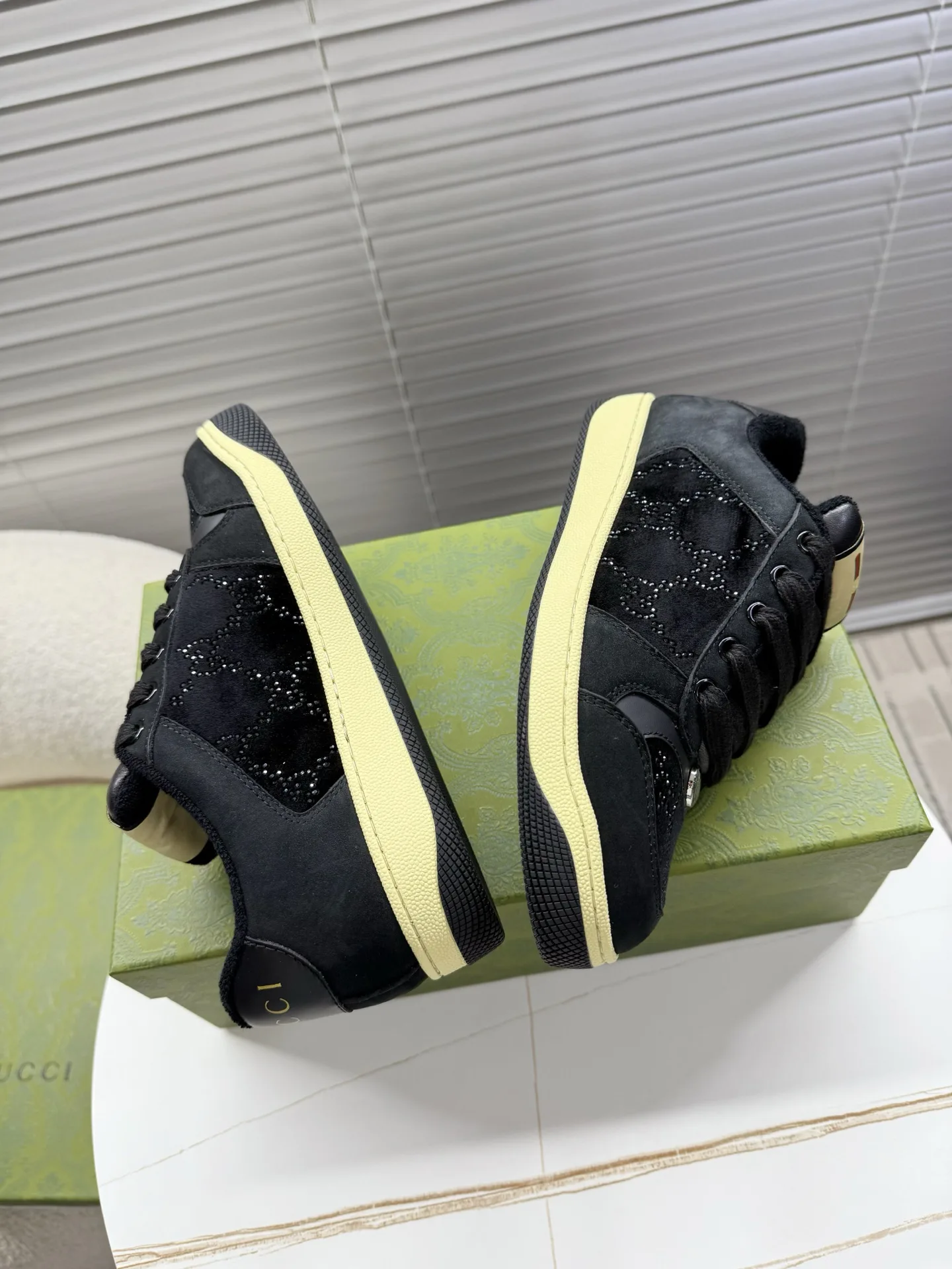 Women's Sneakers GUCCI 17451078