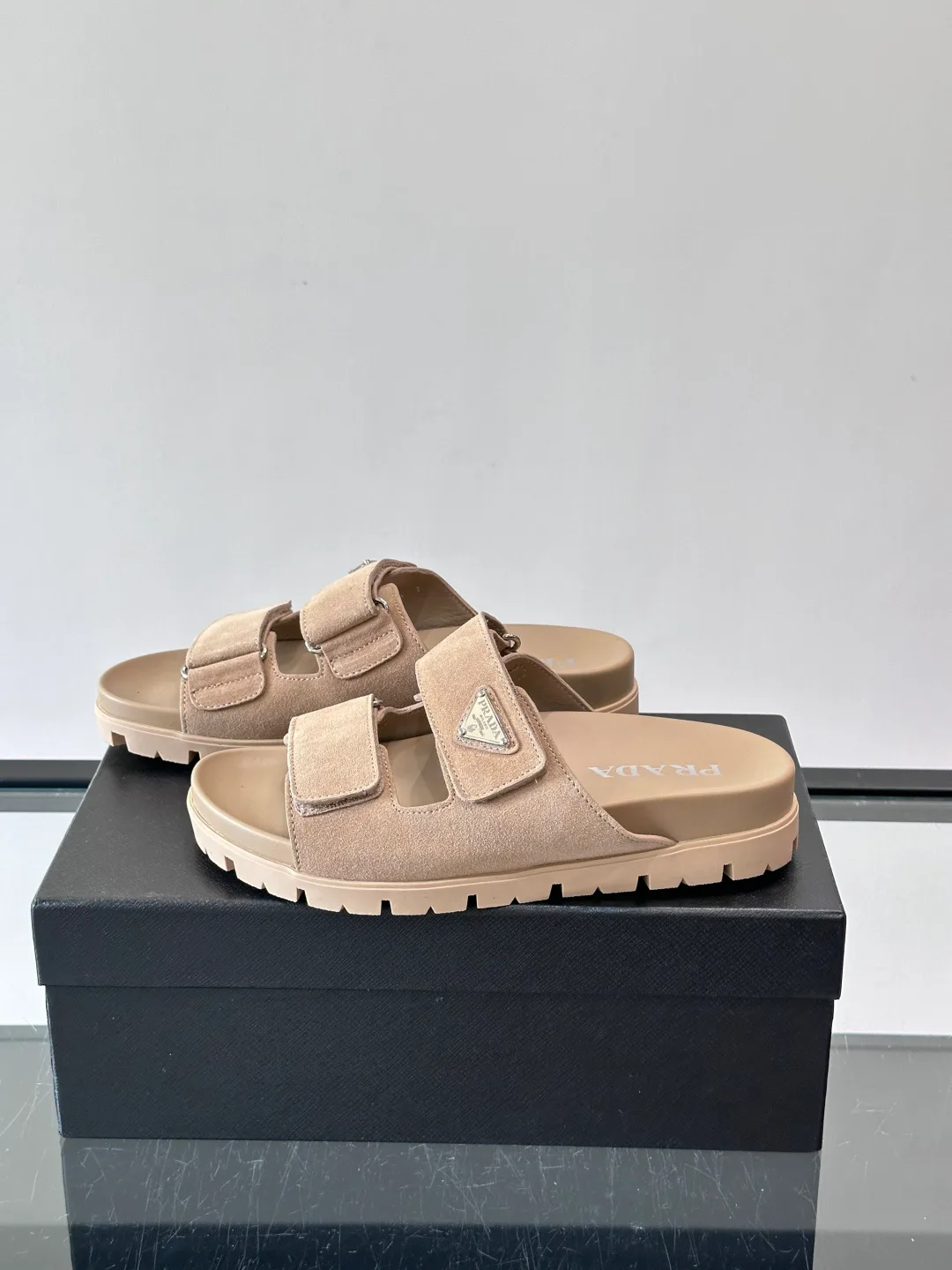 Women's Flip-Flops PRADA 17689185