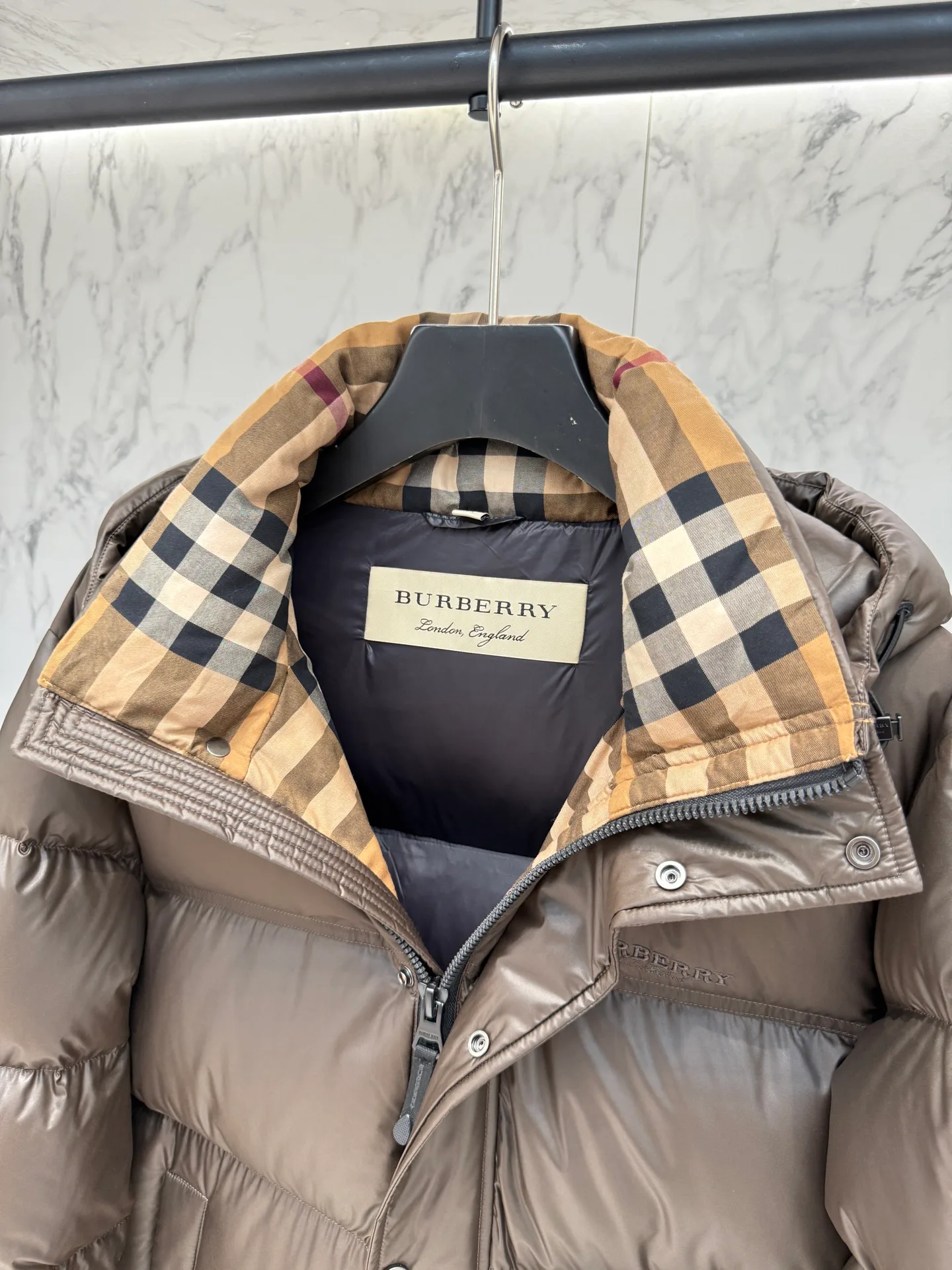 Women's Jackets And Down Jackets BURBERRY 18537394