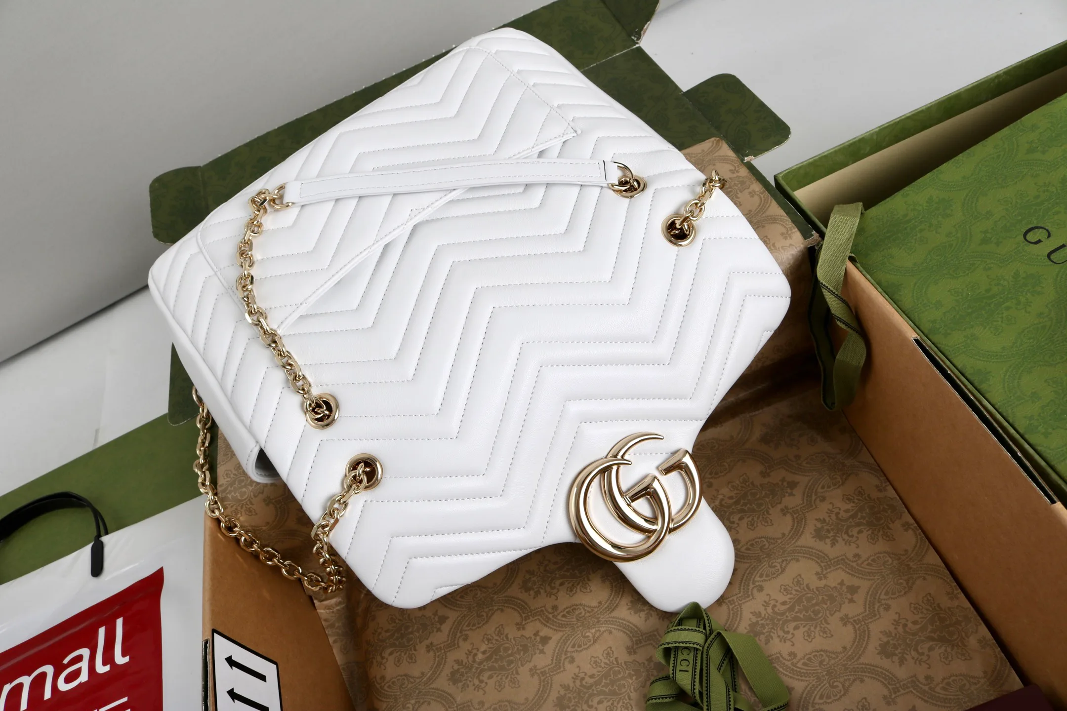 Women's Classic Handbags GUCCI 18223240
