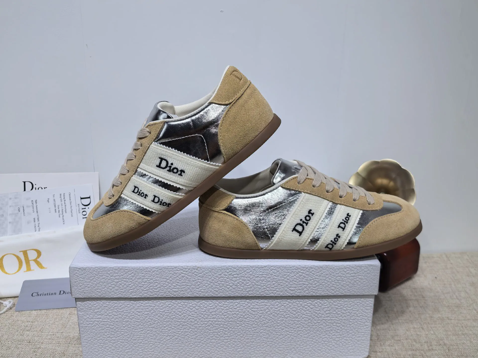 Women's Sneakers CHRISTIAN DIOR 17805346