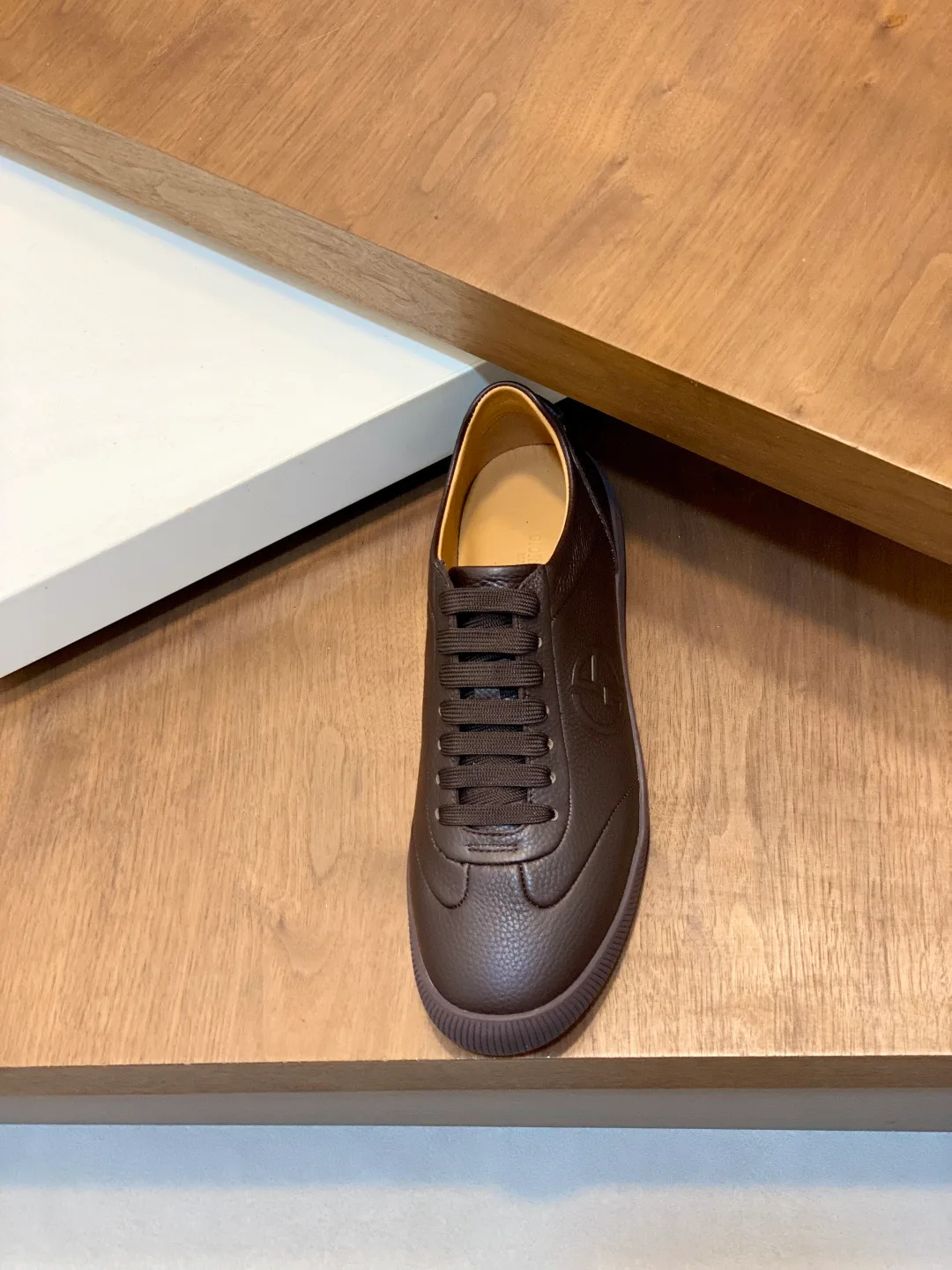 Кроссовки Мужские Armani 18586412