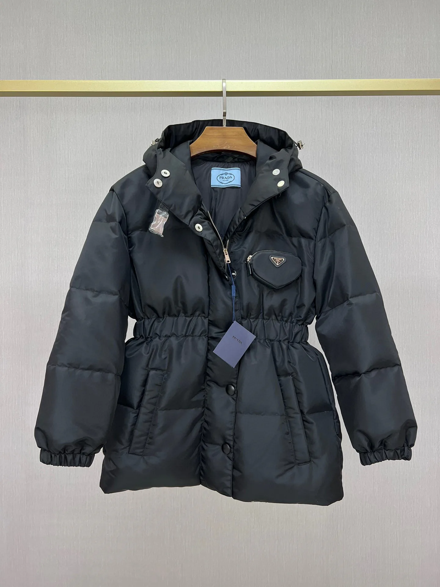 Women's Jackets And Down Jackets PRADA 17932048
