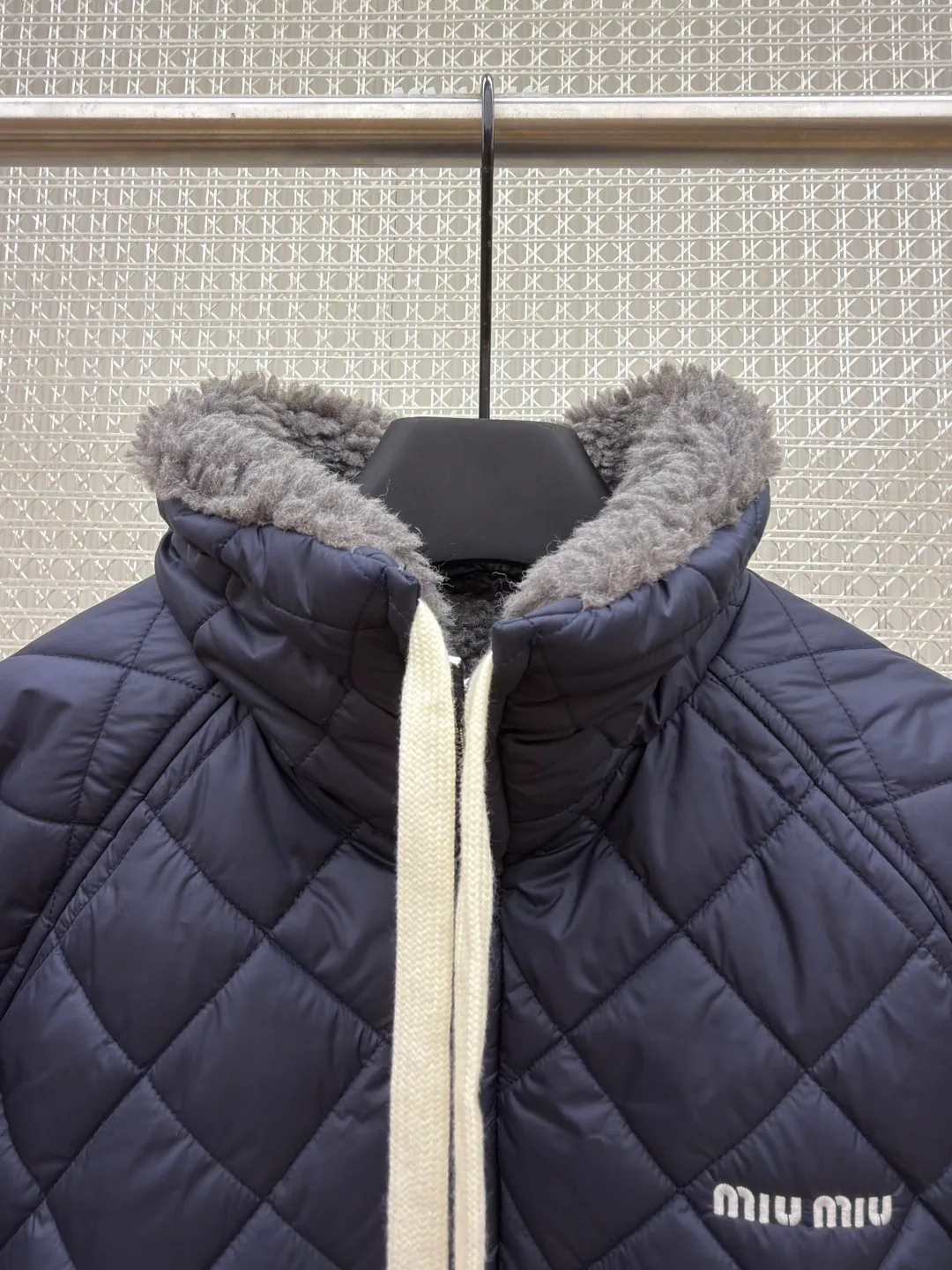 Куртки И Пуховики Мужские Miu Miu 18662967