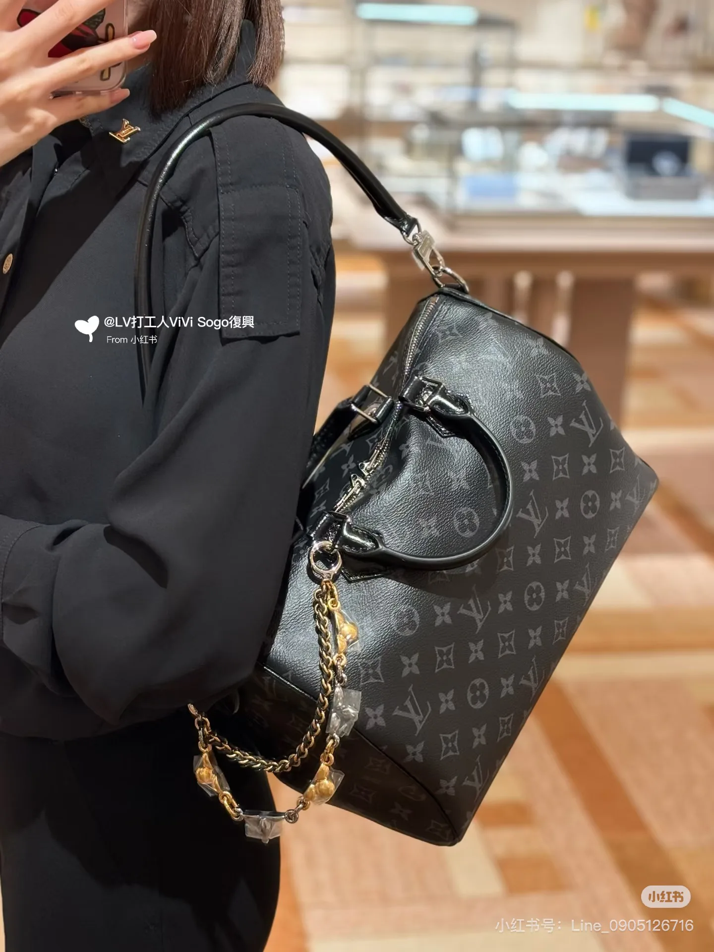 Women's Classic Handbags LOUIS VUITTON 18376584