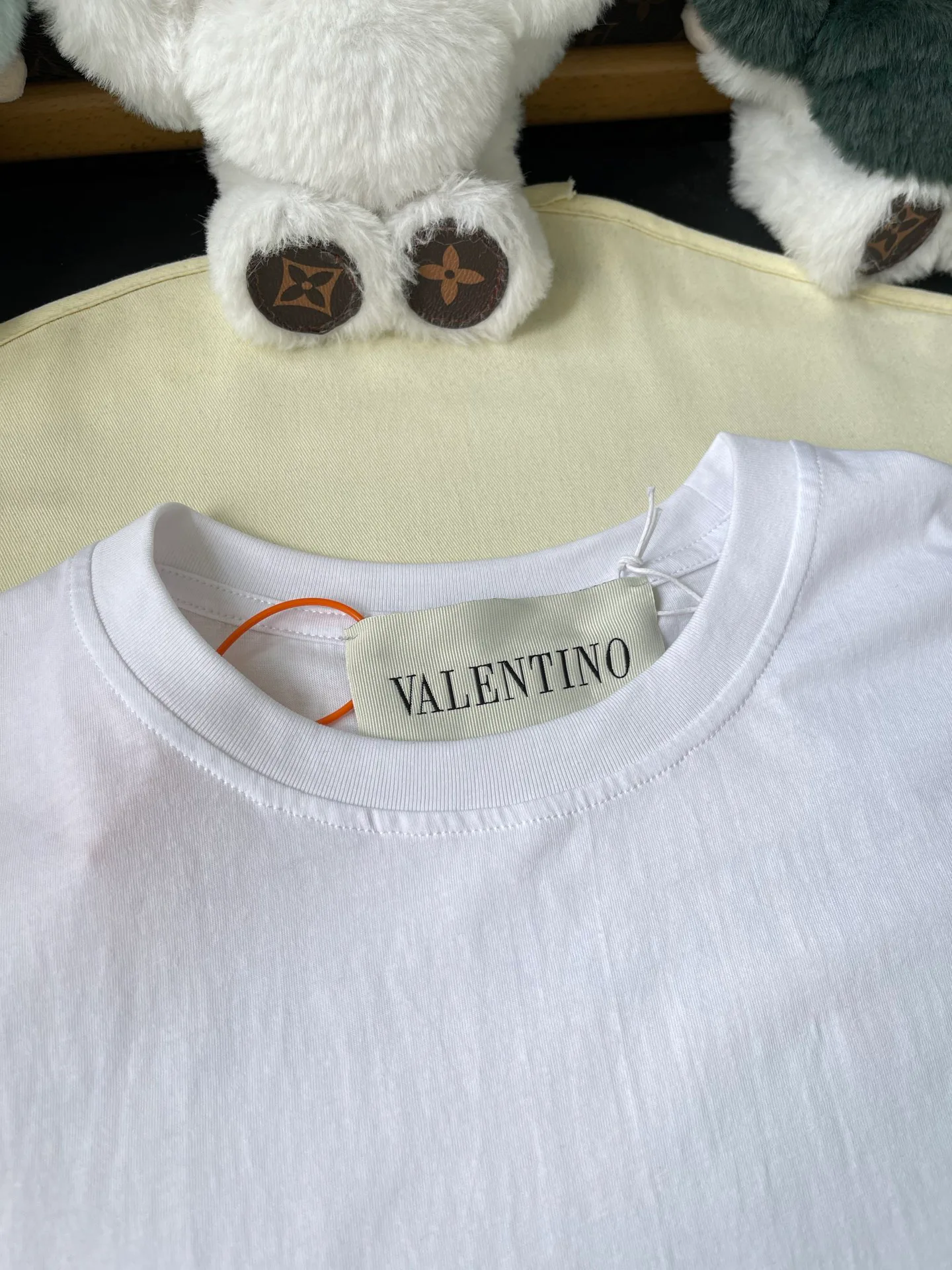 Women's T-Shirts VALENTINO 18191245