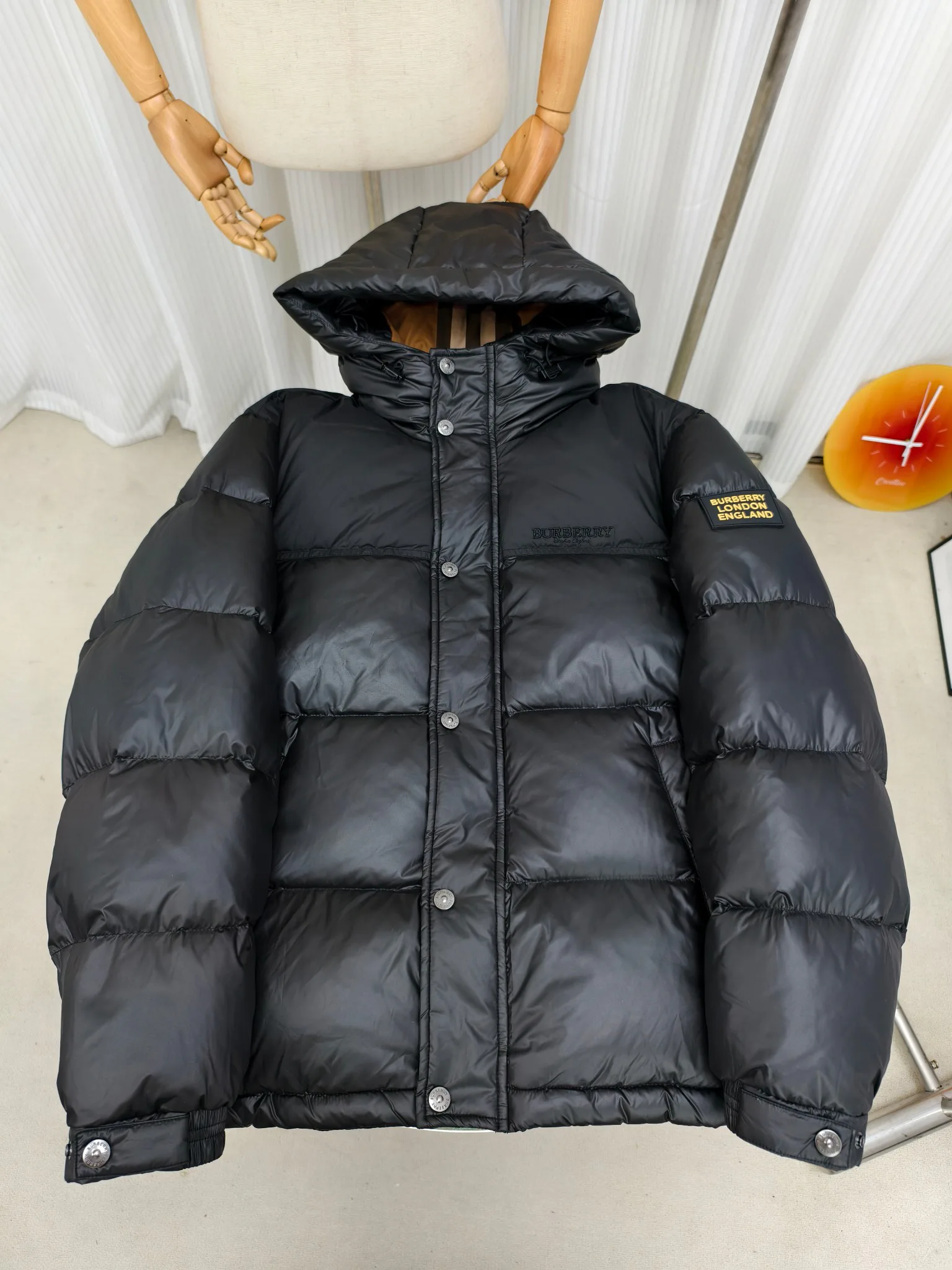 Men's Jackets And Down Jackets BURBERRY 18188990