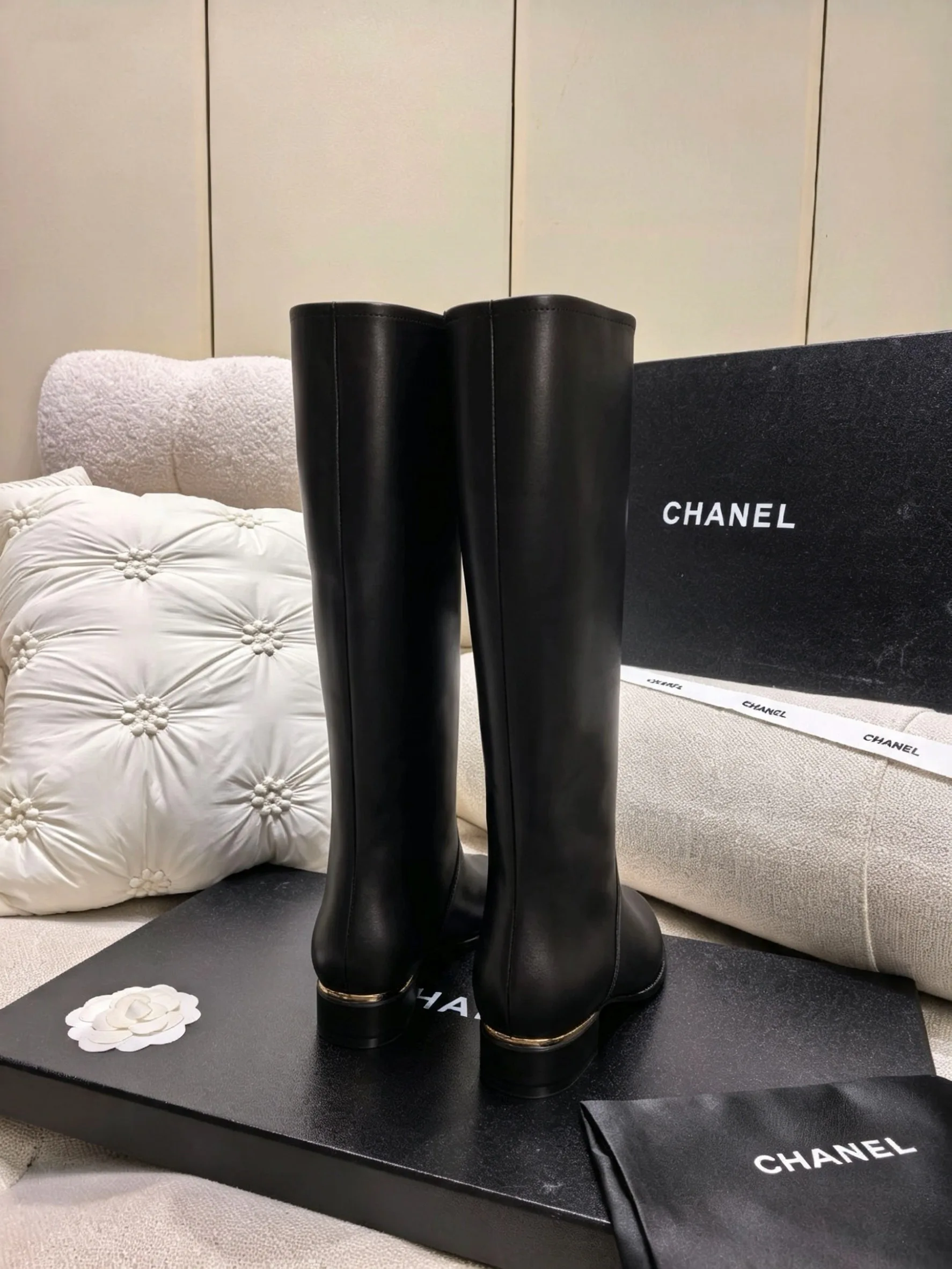 Women's Boots CHANEL 18477598